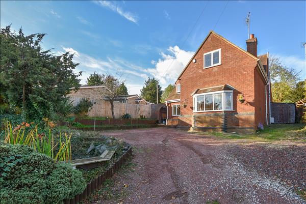 Doddington Road, Wilby, NN8 2UA