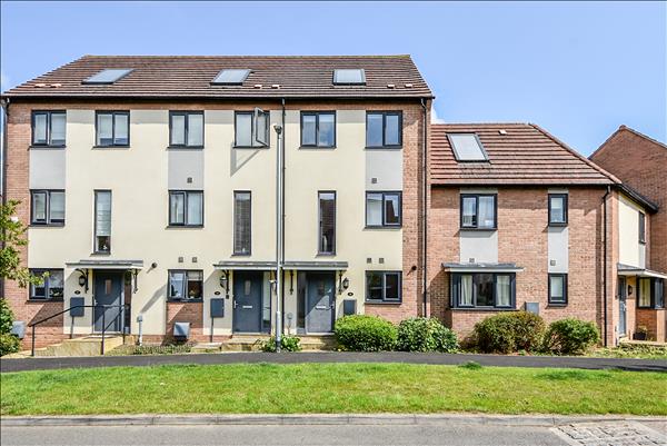 Neptune Road, Wellingborough, NN8 1RD