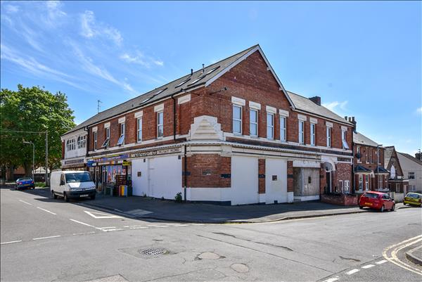 Newcomen Road, Wellingborough, Northants, NN8 1JT