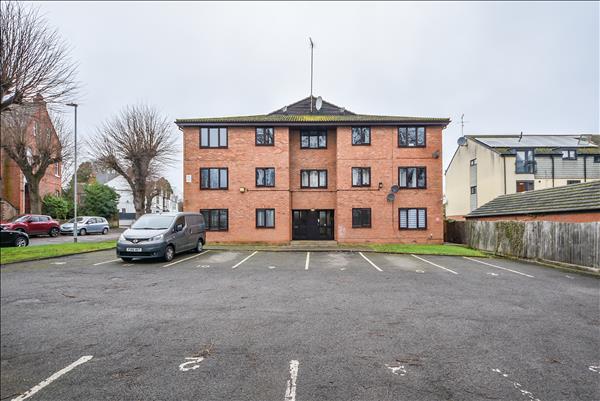 Park View, Castle Road, Wellingborough, NN8 1LS