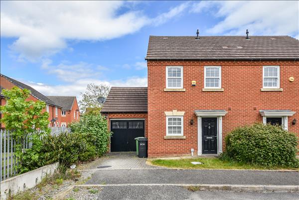 Prescod Close, Wellingborough, NN8 1RW