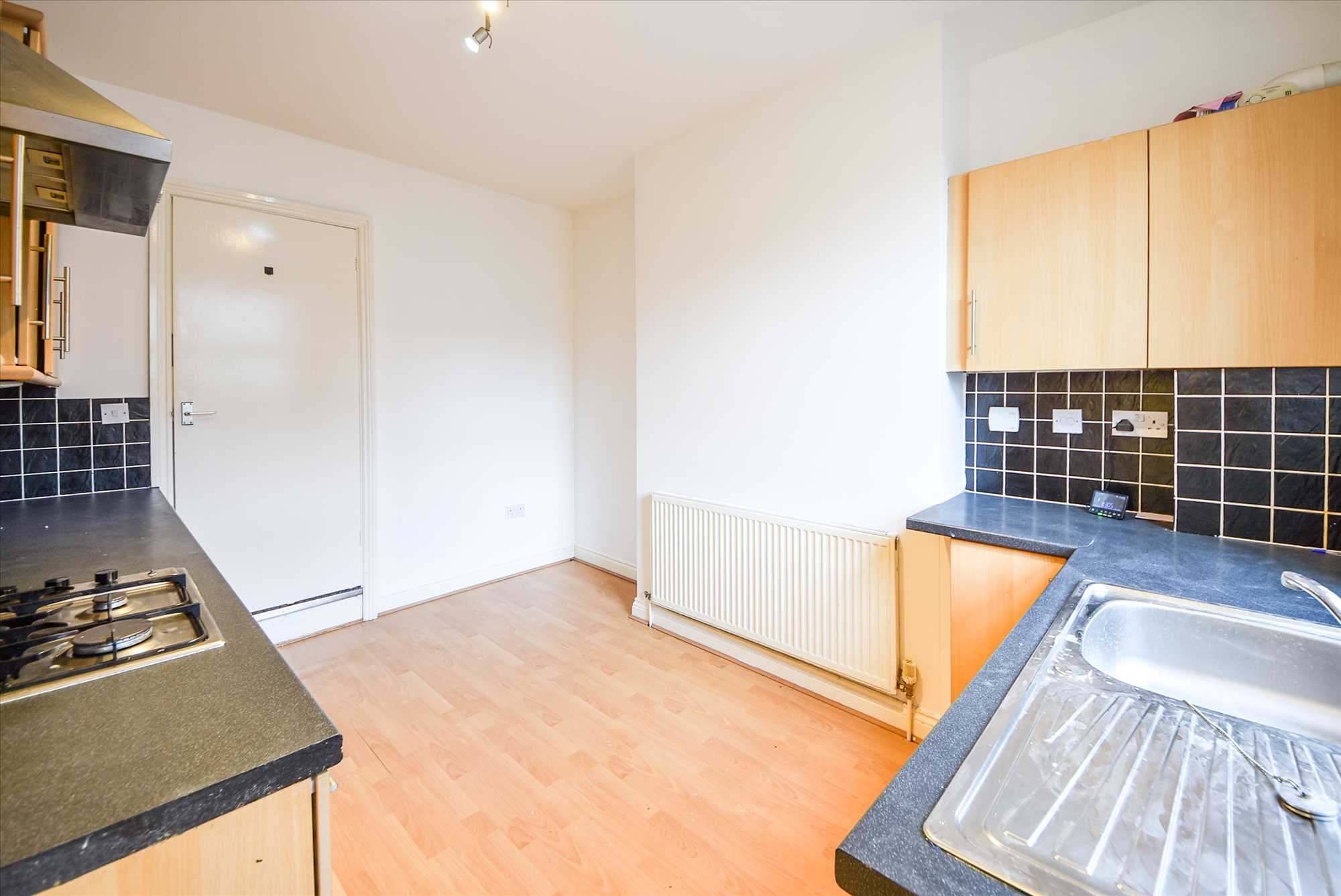 High Street, Wellingborough, NN8 4HL - Picture 4