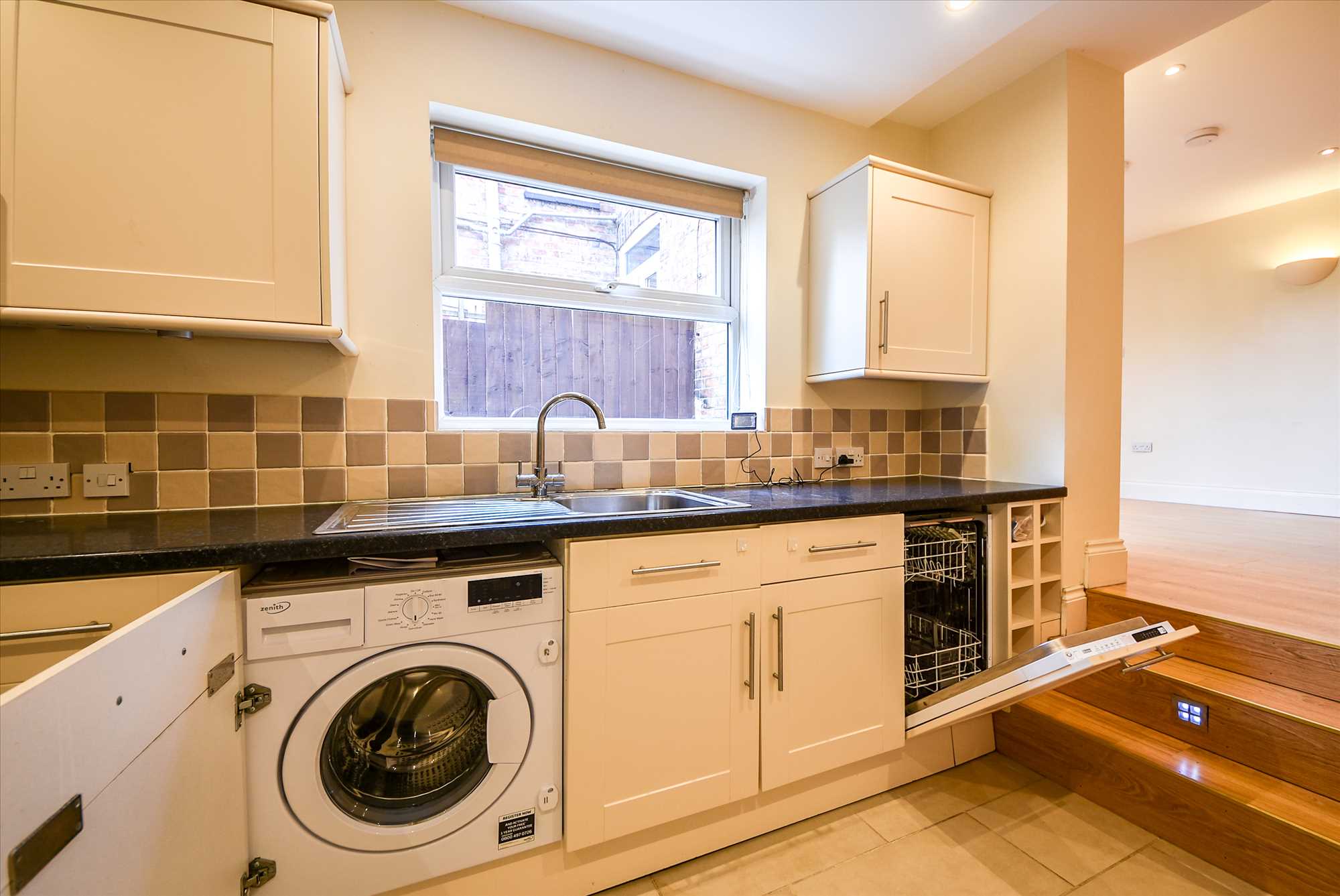 Trafalgar Road, Kettering, NN16 8DD - Picture 5