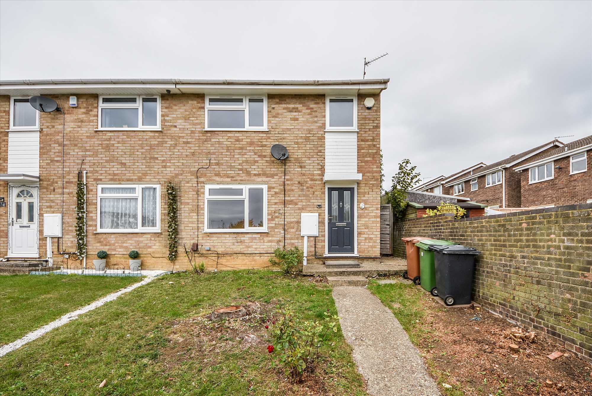 Marlborough Avenue, Wellingborough, NN8 5YN - Picture 1