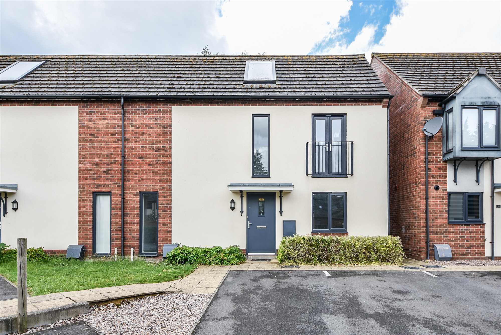 Neptune Road, Wellingborough, NN8 1RD - Picture 1