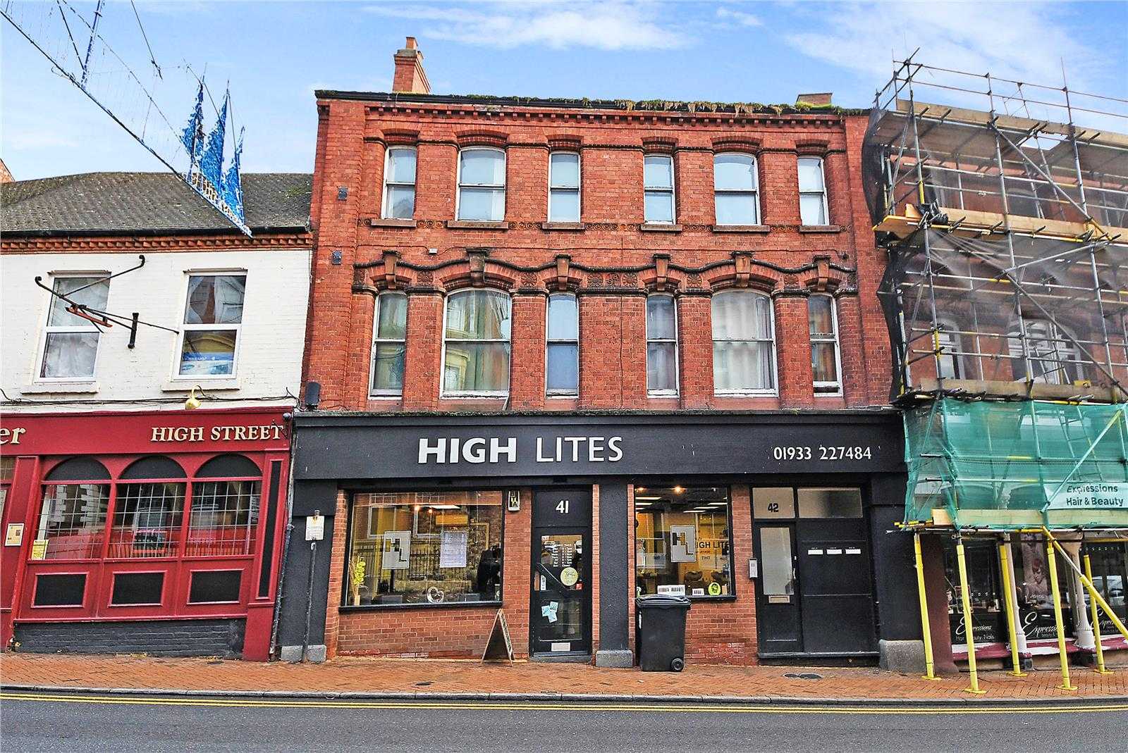 High Street, Wellingborough, NN8 4HL - Picture 1