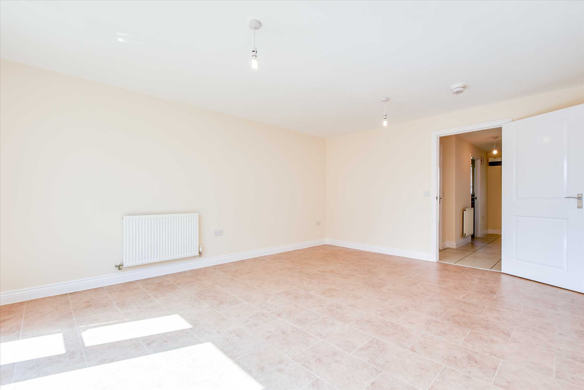 Neptune Road, Wellingborough, NN8 1RD - Picture 4