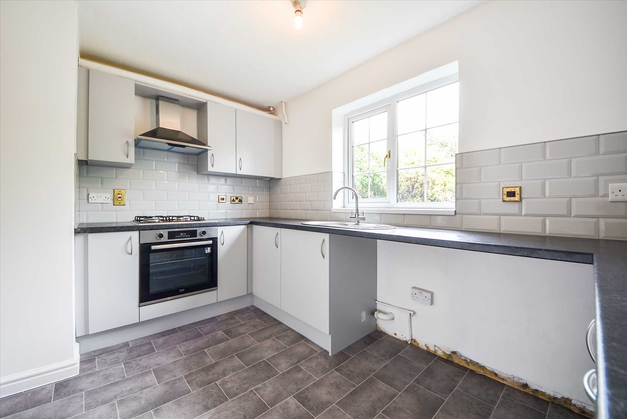 Senwick Drive, Wellingborough, NN8 1RU - Picture 3