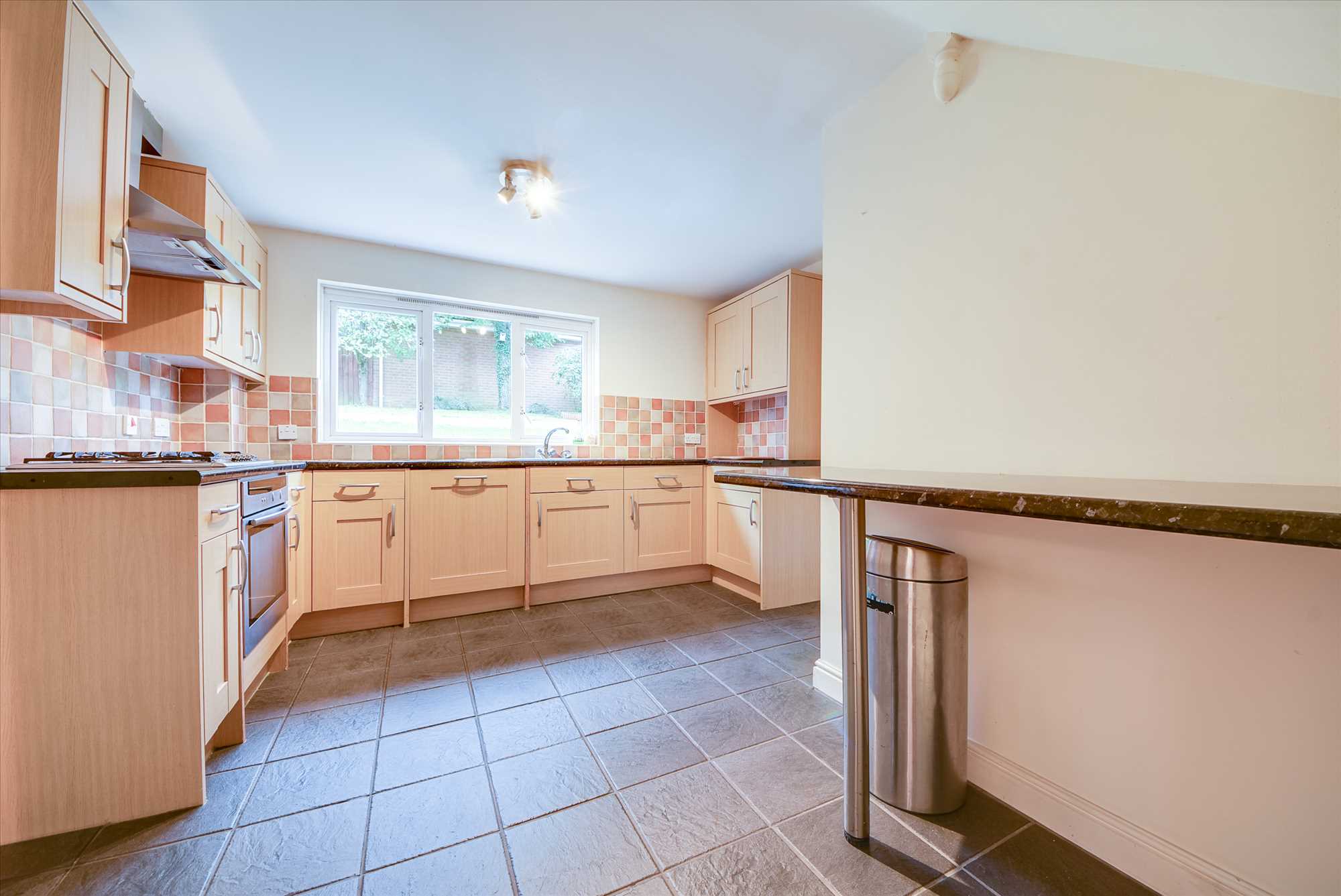 Ashton Grove, Wellingborough, Northants, NN8 5ZA - Picture 4