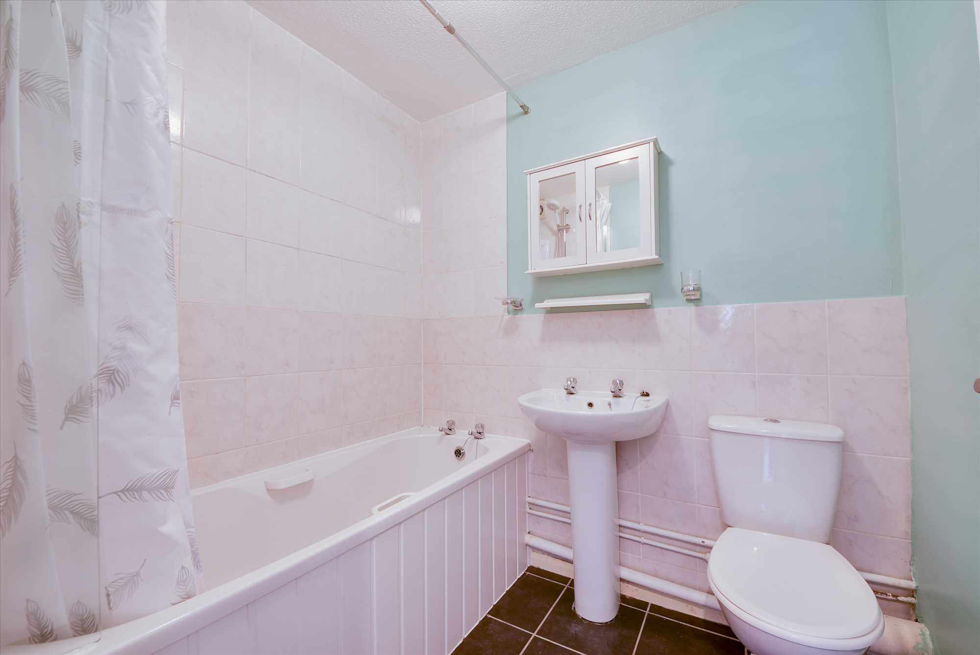 Castle Mews, Wellingborough, Northants, NN8 1NX - Picture 6