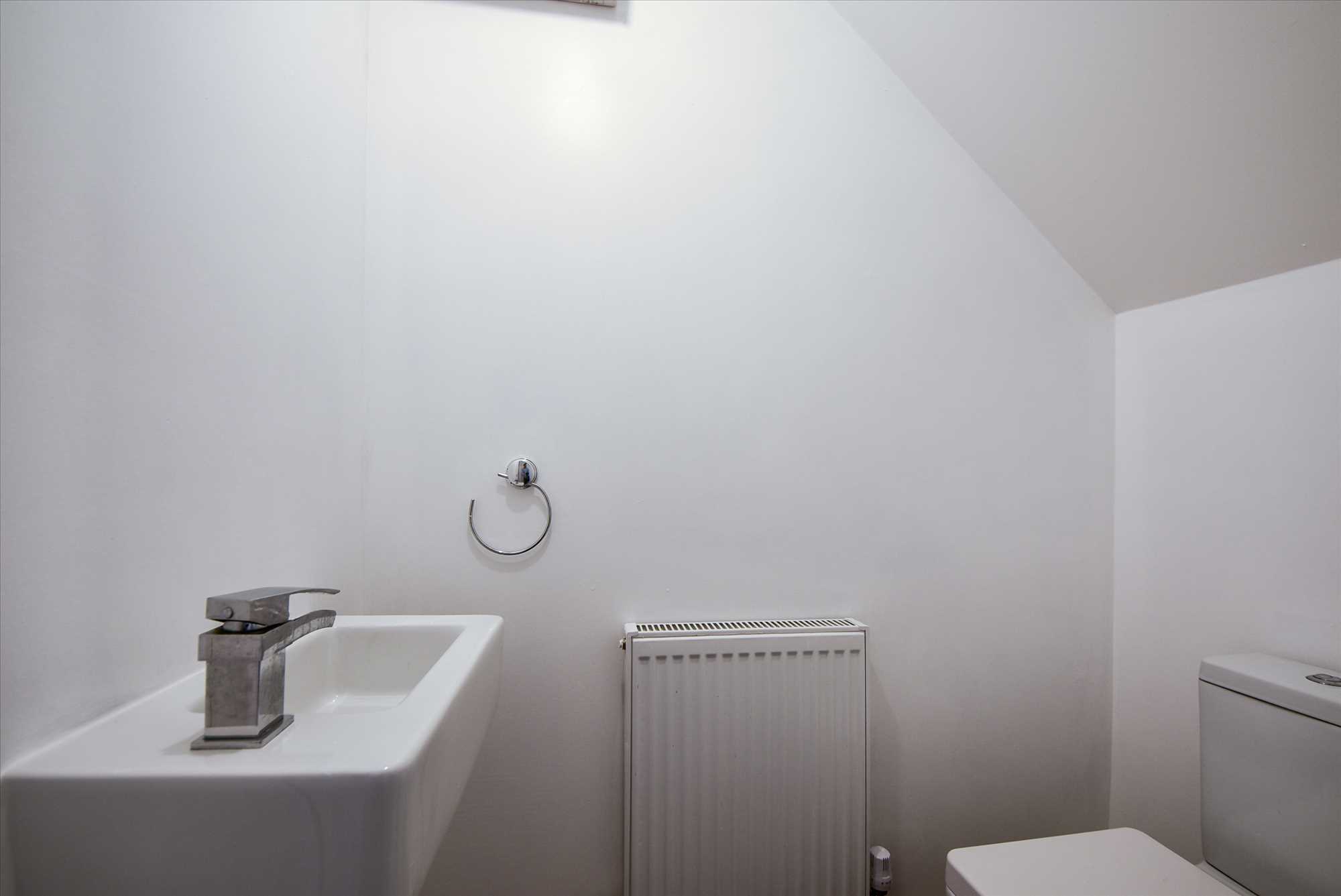 Irthlingborough Road, Wellingborough, NN8 1NW - Picture 5