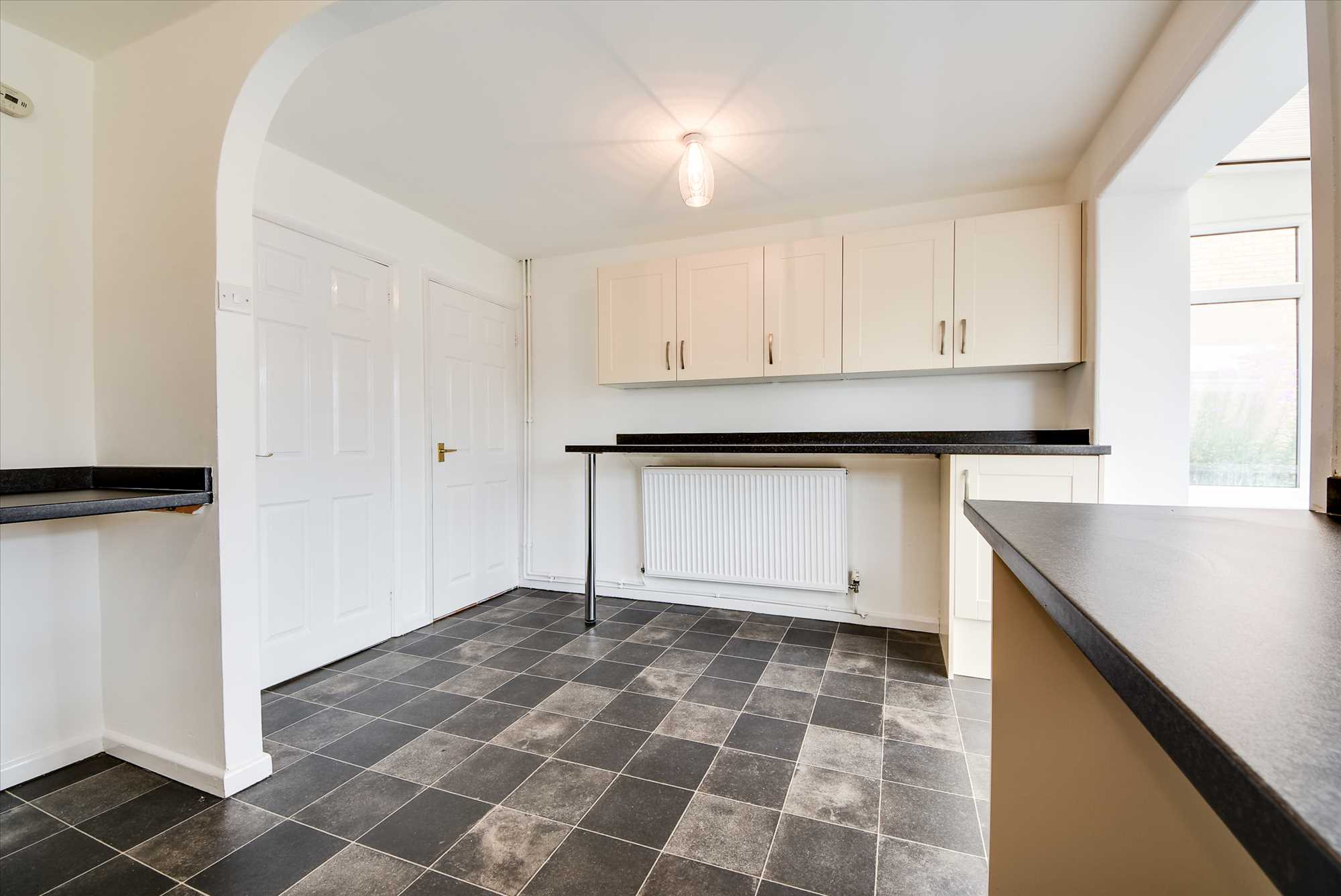 Weldon Close, Wellingborough, NN8 5UQ - Picture 4