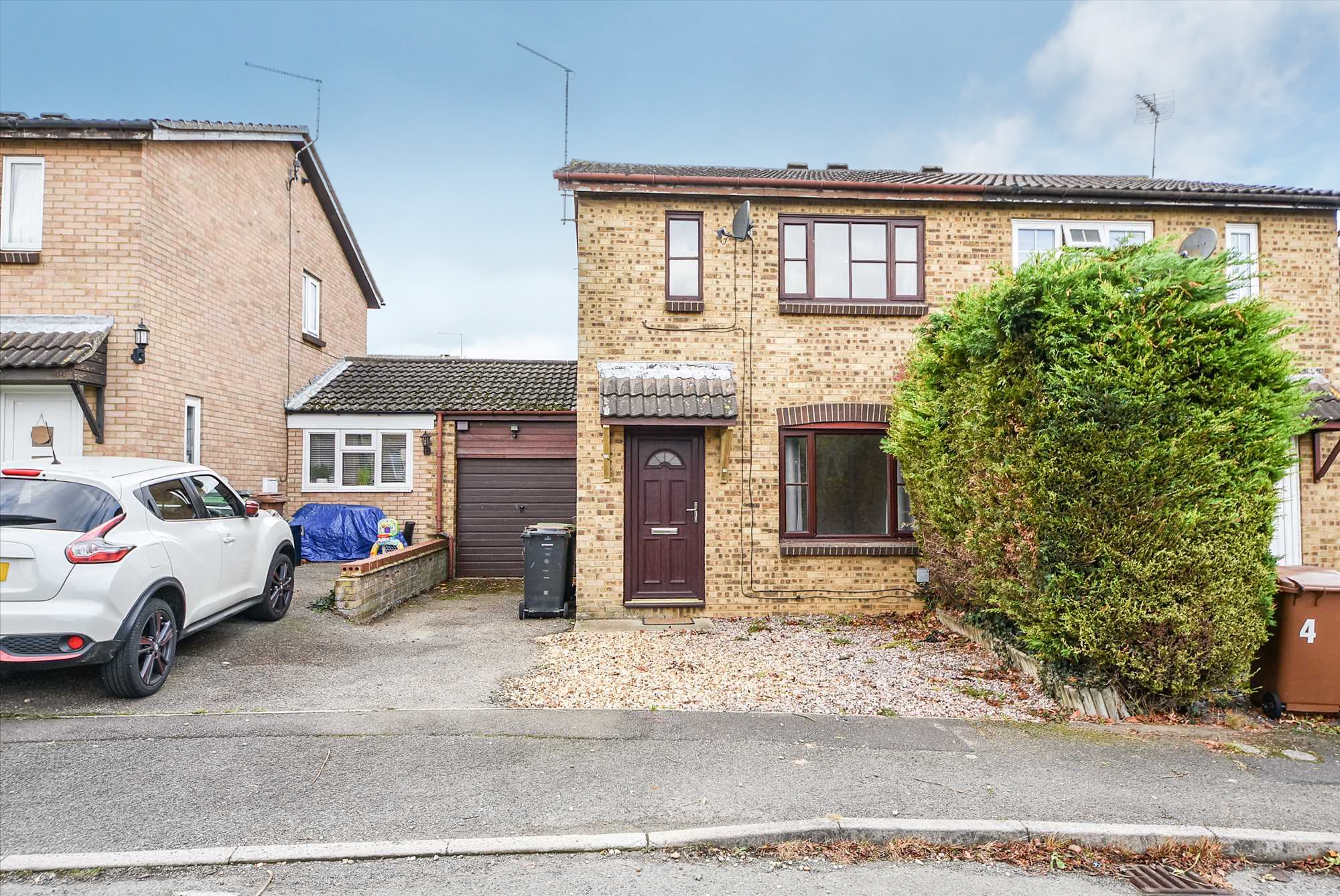 Weldon Close, Wellingborough, NN8 5UQ - Picture 1