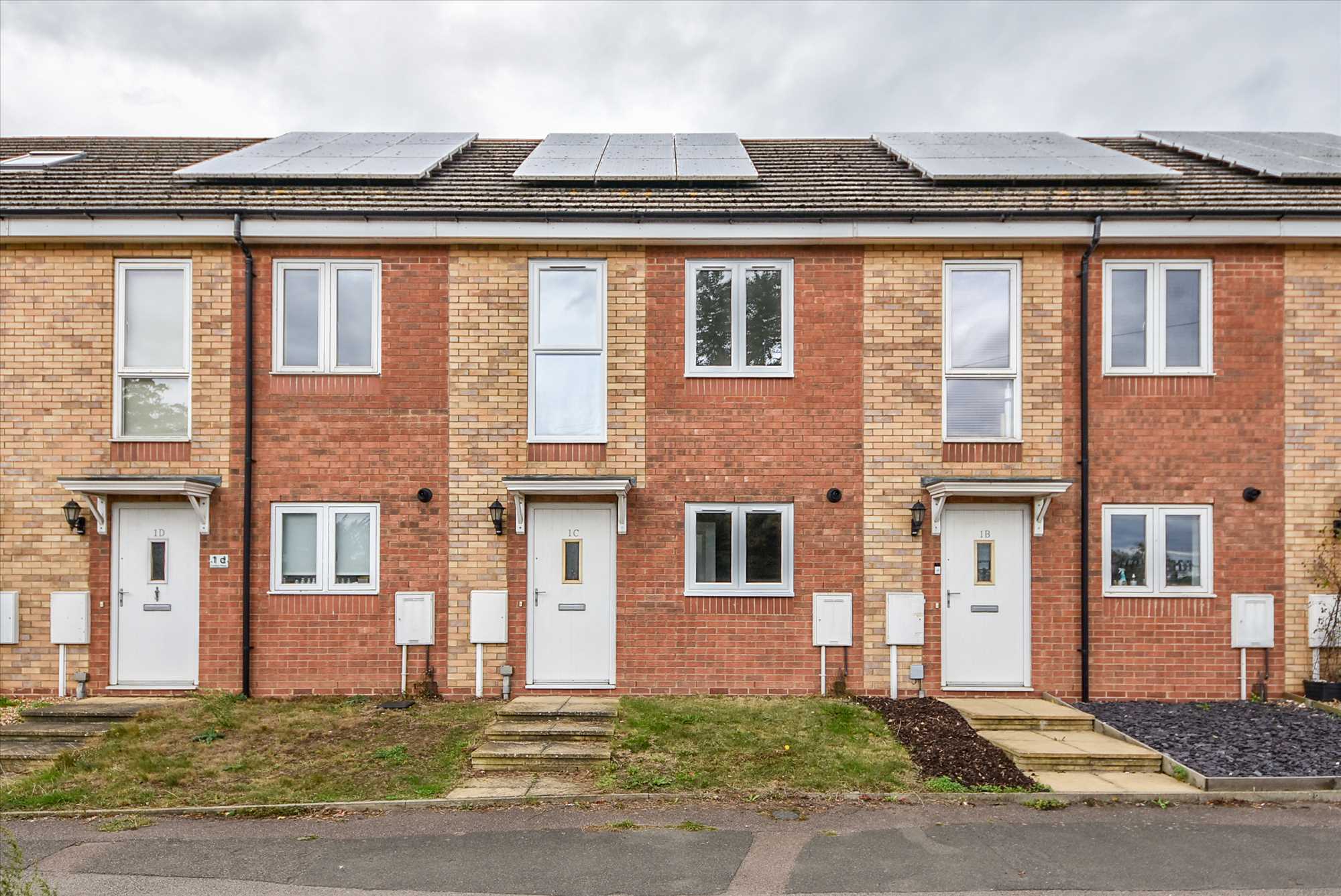 London Road, Little Irchester, Wellingborough, NN8 2EA - Picture 1