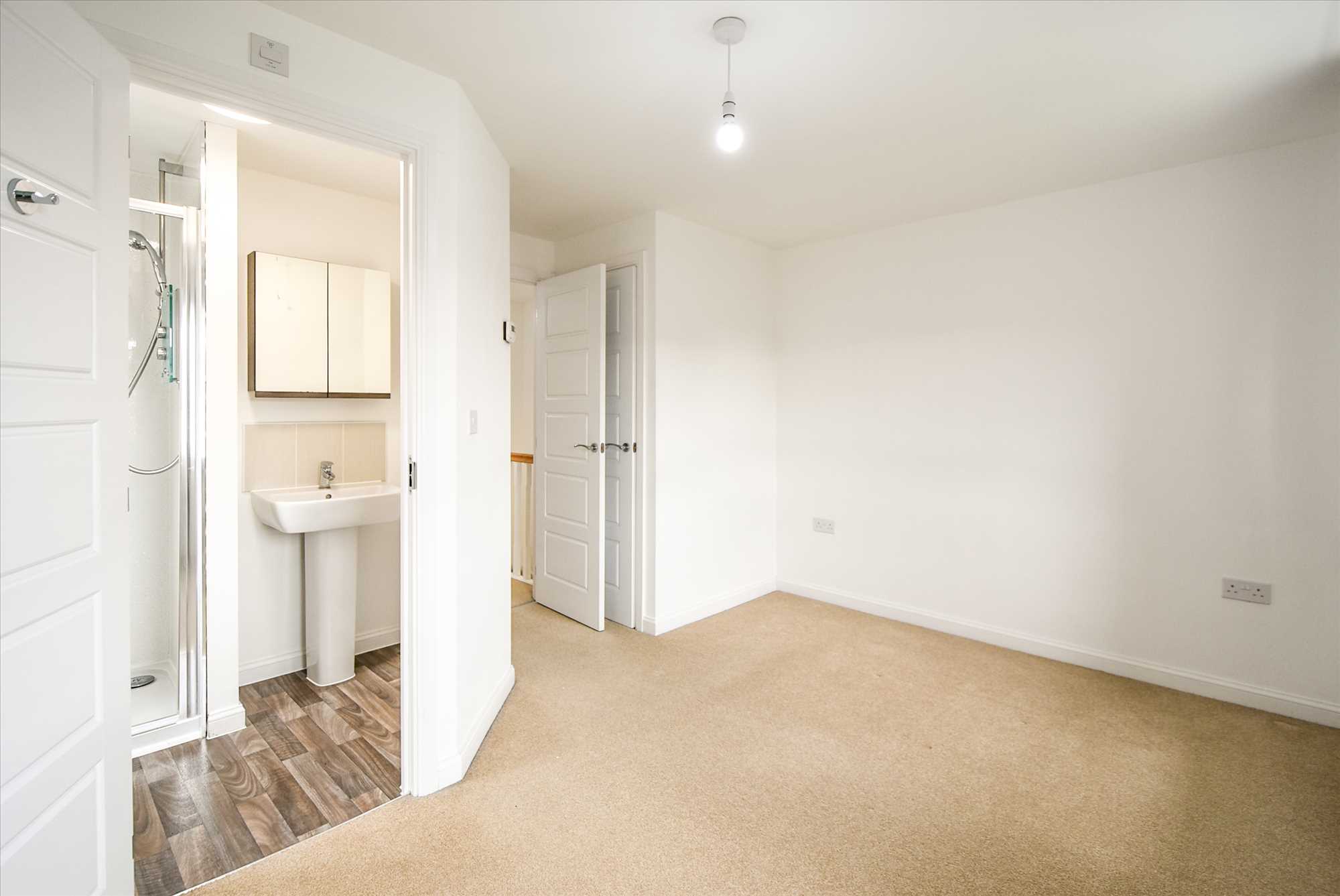 Talbot Road North, Wellingborough, NN8 1SF - Picture 11