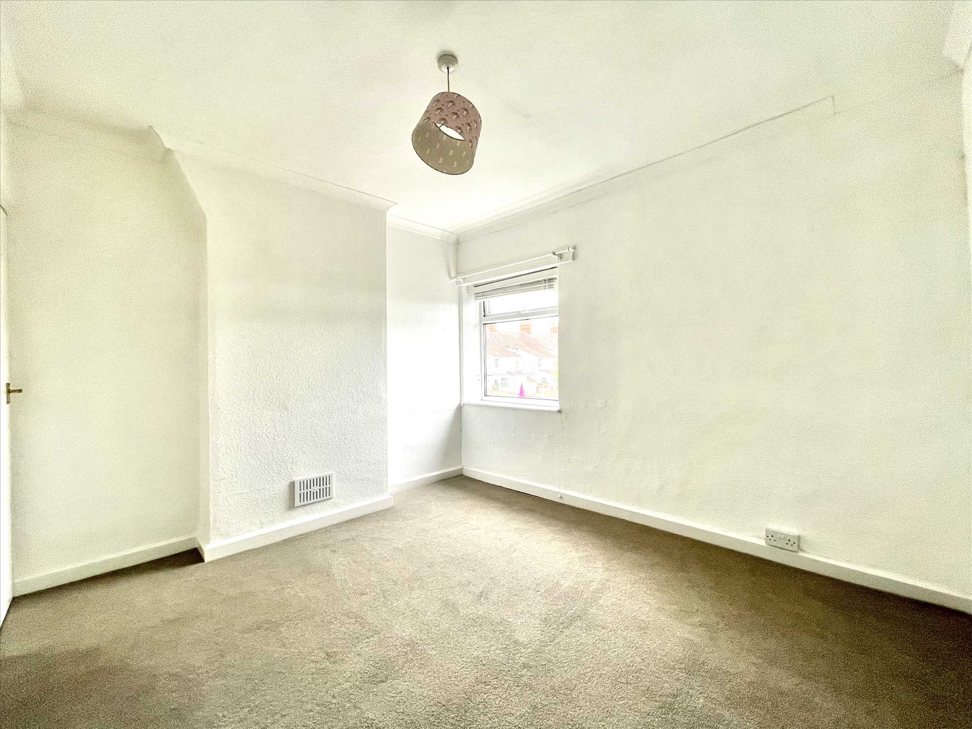 Cambridge Street, Wymington, NN10 9LG - Picture 9