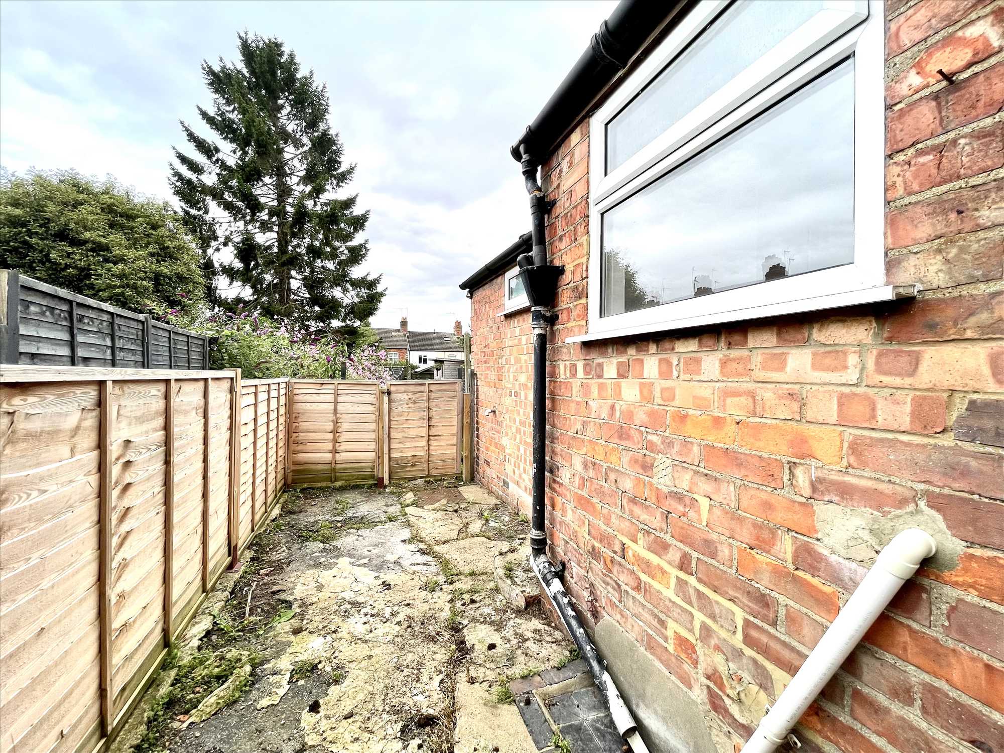 Cambridge Street, Wymington, NN10 9LG - Picture 10
