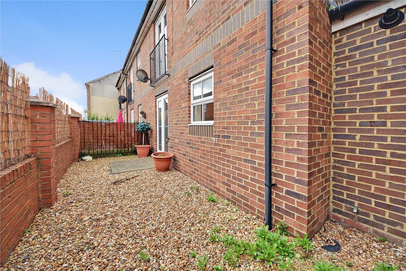 Warmonds Hill, Higham Ferrers, NN10 8AR - Picture 10