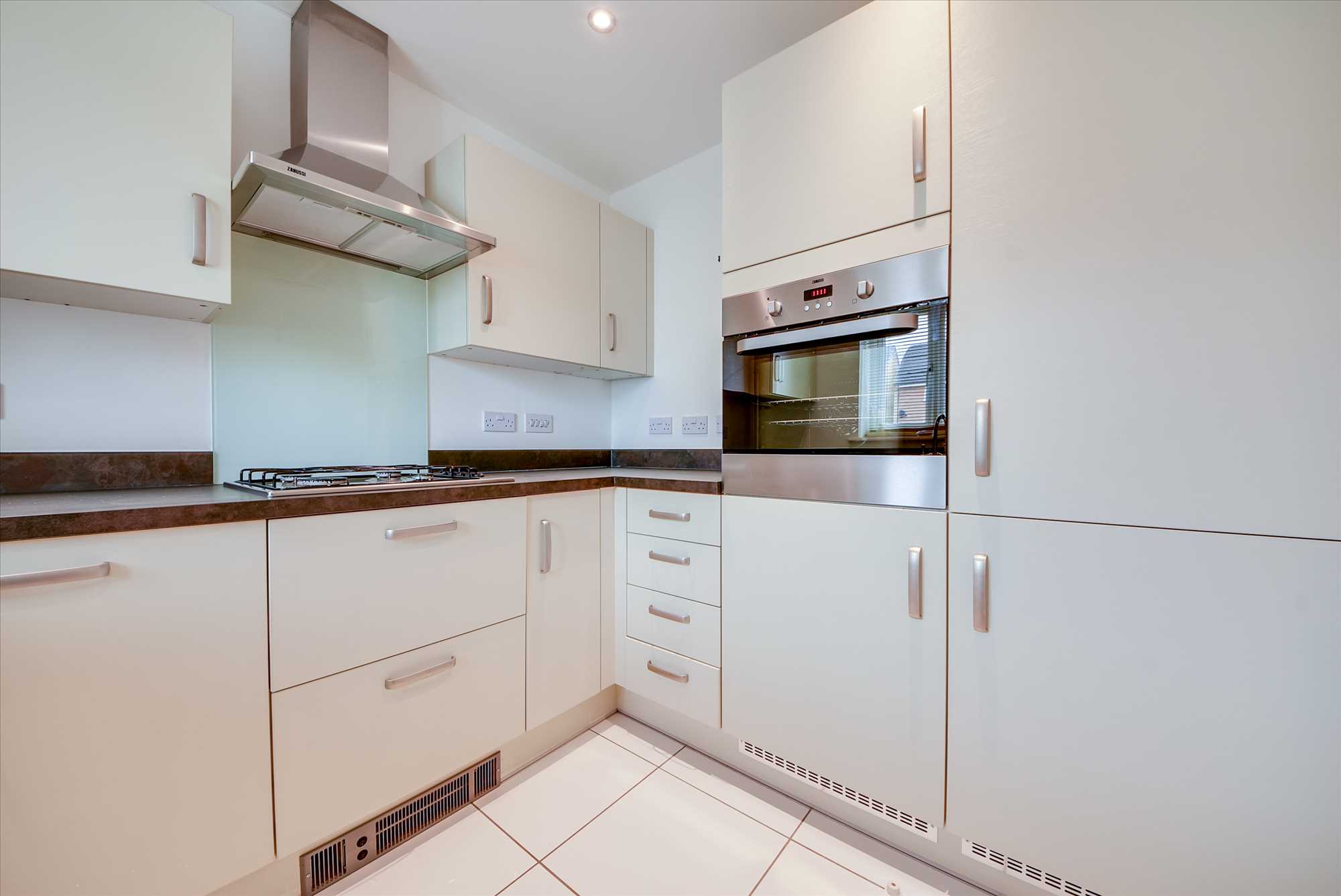 Waterside Road, Wellingborough, NN8 1PB - Picture 4