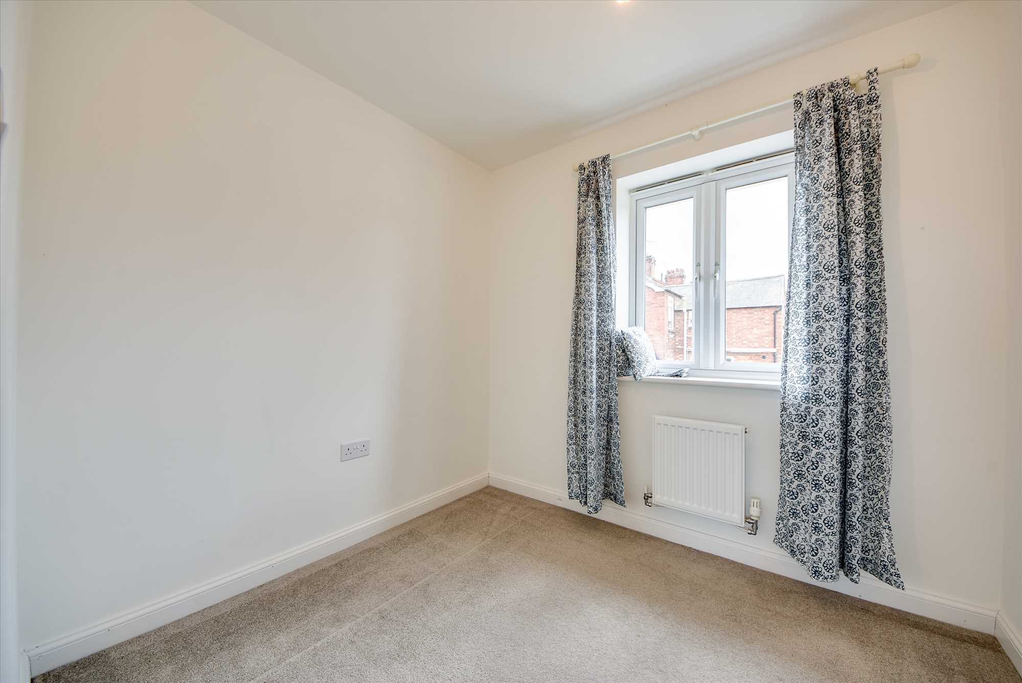 Talbot Road North, Wellingborough, Northants, NN8 1SF - Picture 8