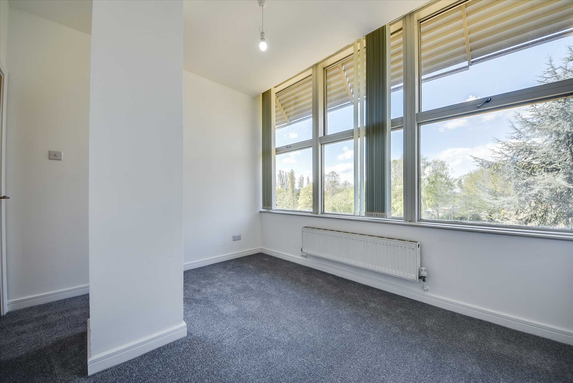 Avon House, Tithe Barn Road, Wellingborough NN8 1GD - Picture 6