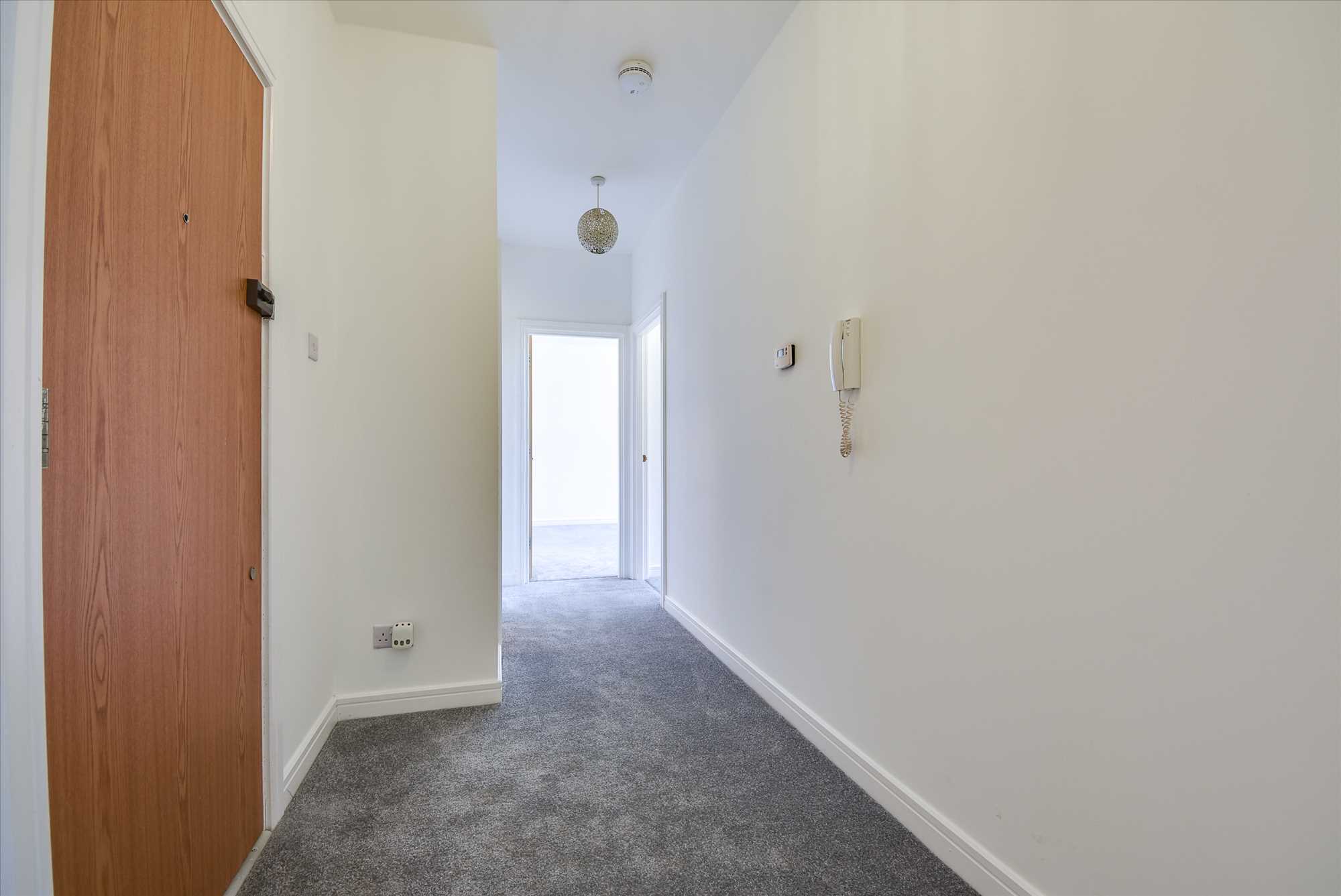 Avon House, Tithe Barn Road, Wellingborough NN8 1GD - Picture 7