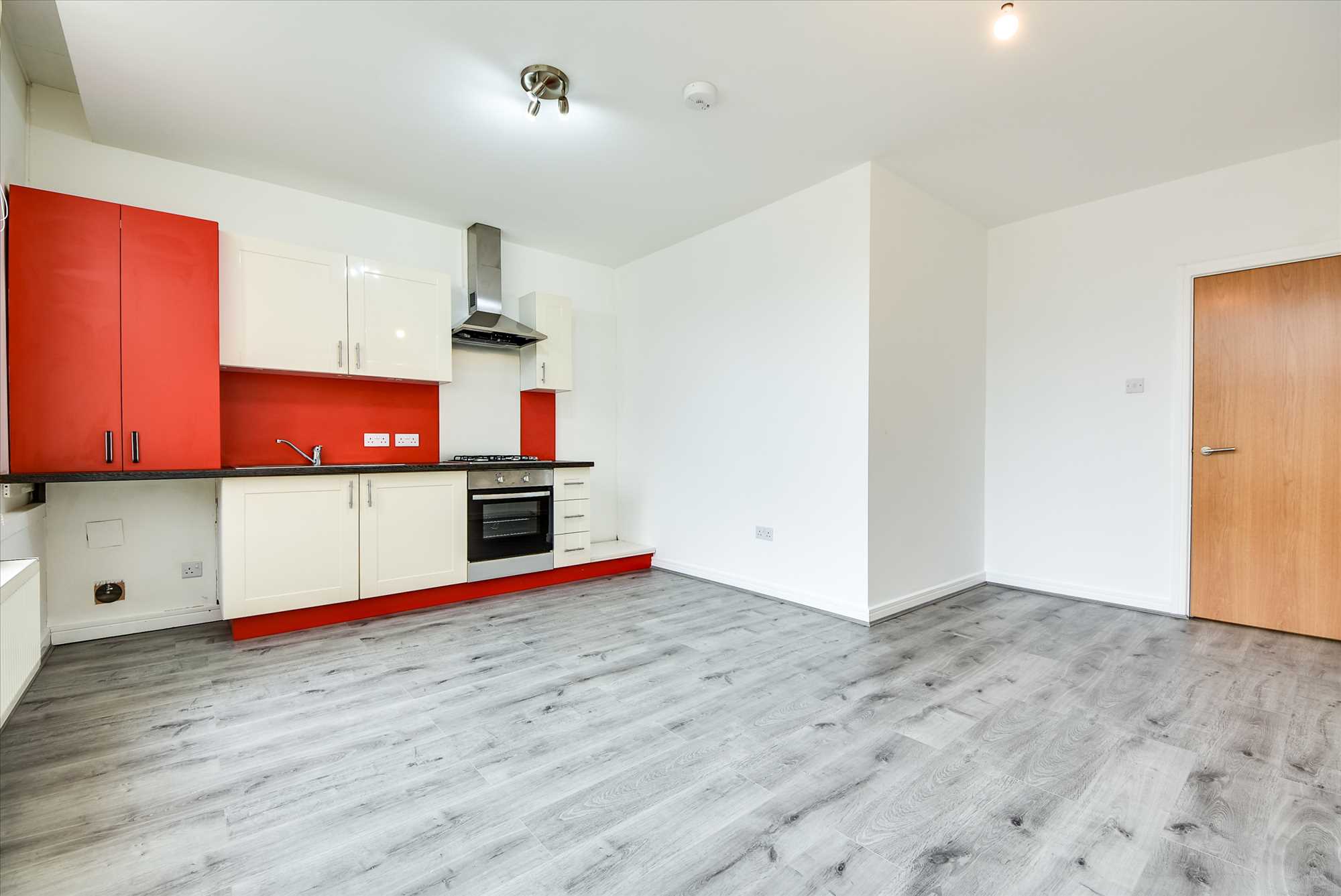 Avon House, Tithe Barn Road, Wellingborough, NN8 1GD - Picture 2