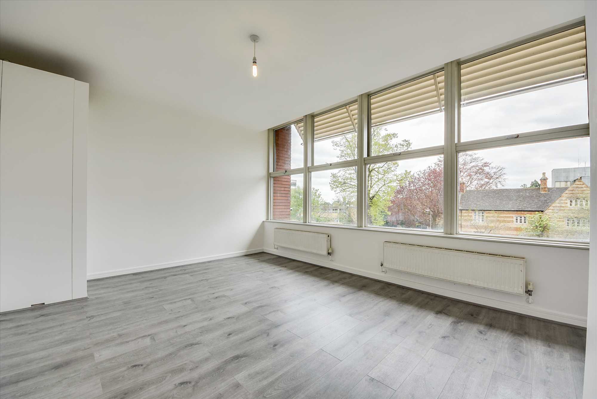 Avon House, Tithe Barn Road, Wellingborough, NN8 1GD - Picture 2