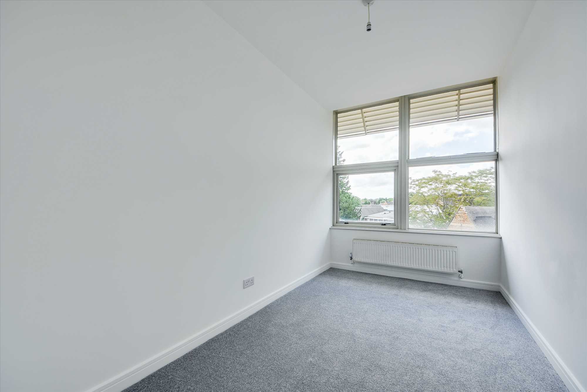 Avon House, Tithe Barn Road, Wellingborough, NN8 1GD - Picture 5