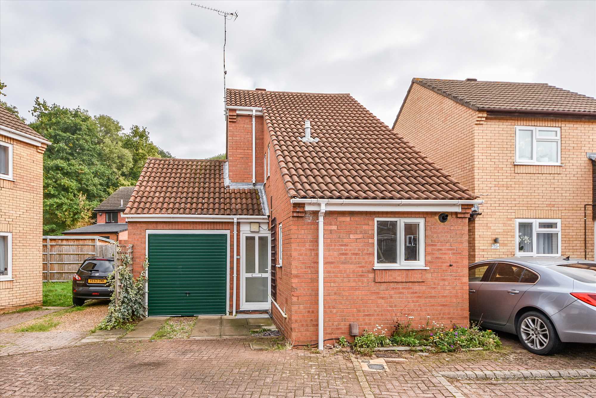 Hunsbury Green, Hunsbury Meadows, Northampton, NN4 9UL - Picture 1