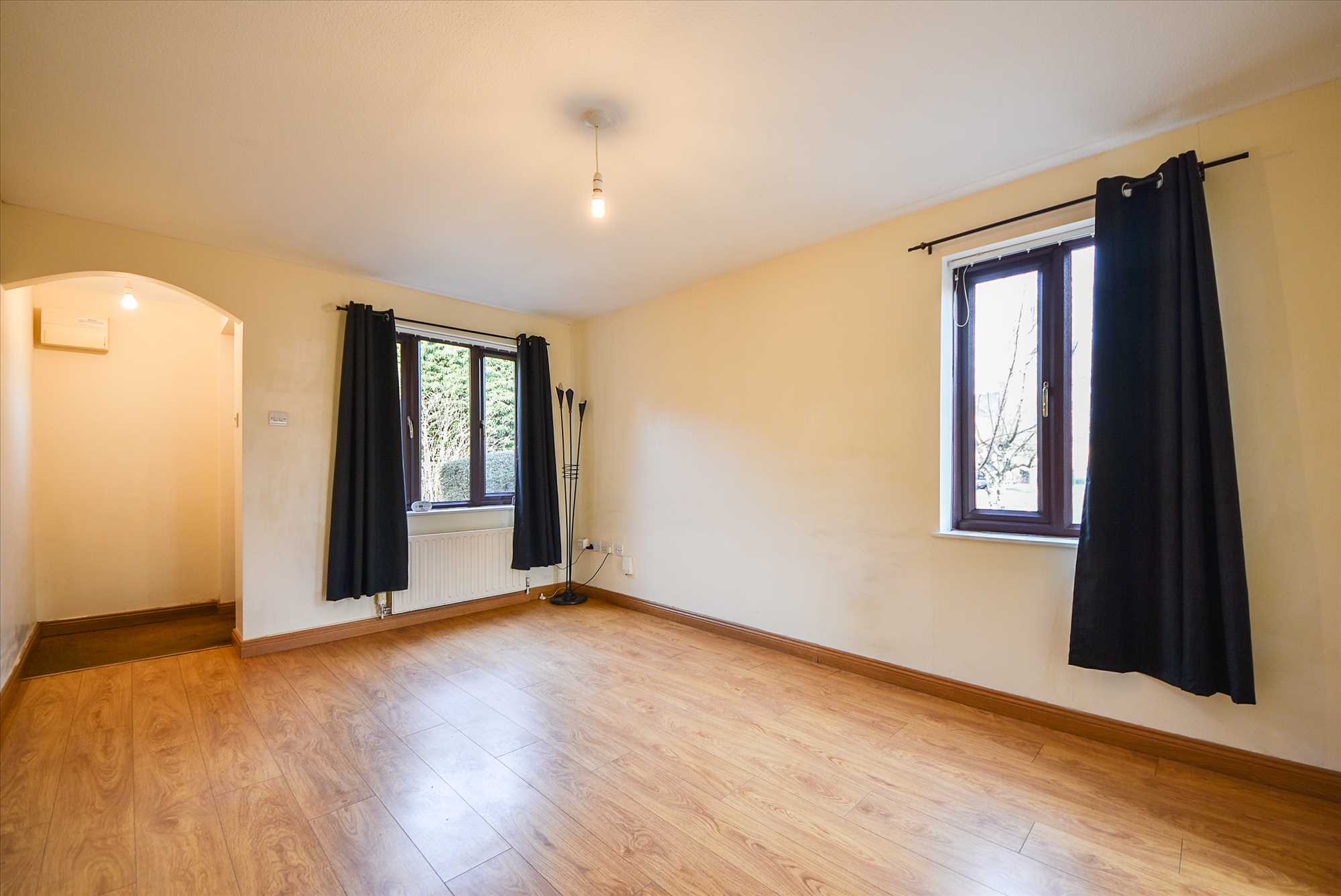 Castle Mews, Wellingborough, NN8 1NX - Picture 3