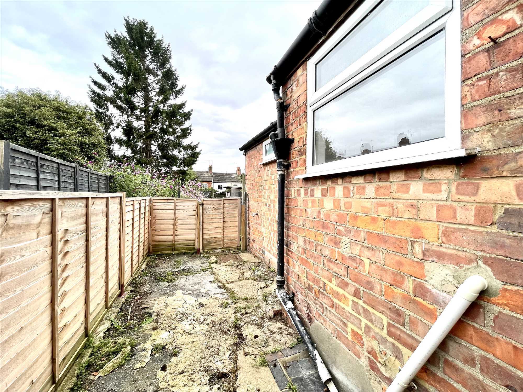 Cambridge Steet, Wymington, NN10 9LG - Picture 10