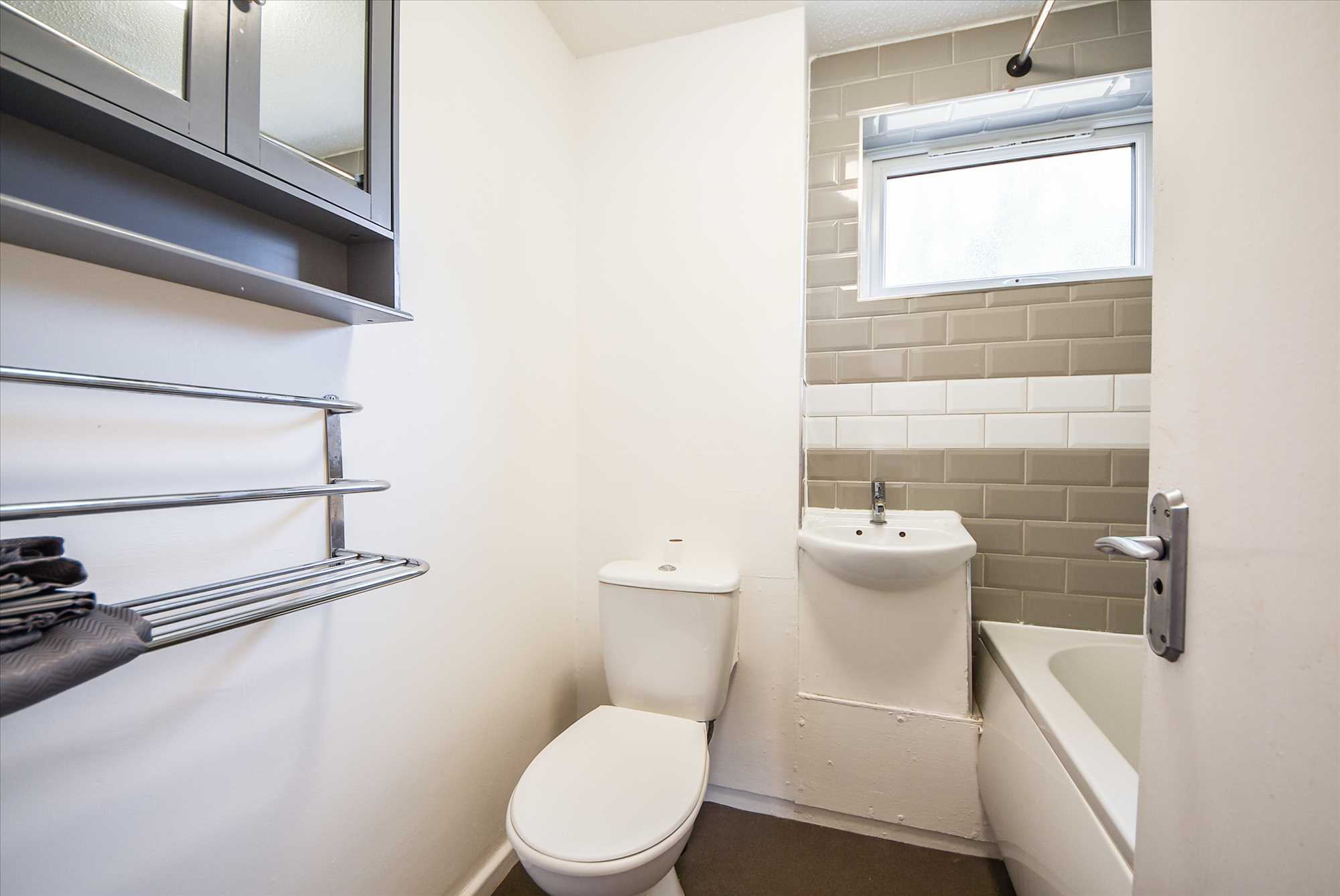 Kiln Way, Wellingborough, NN8 3TL - Picture 11