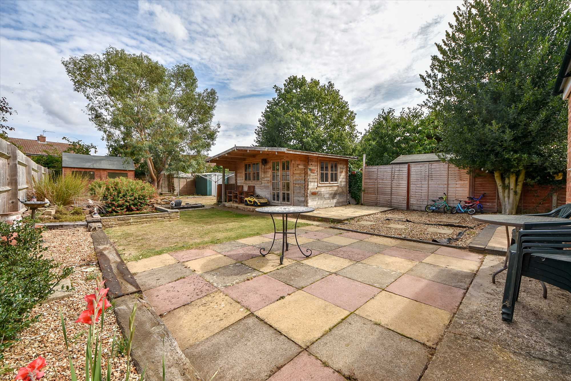 Town Close, Little Harrowden, NN9 5BD - Picture 15