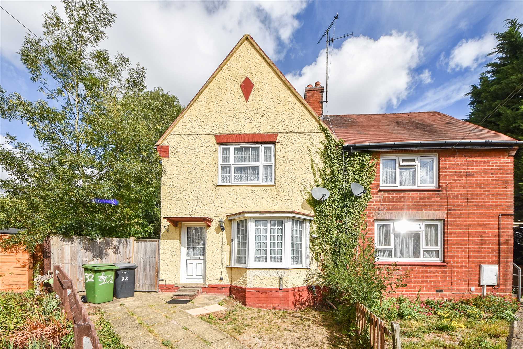 Birchfield Road, Wellingborough, NN8 3JE - Picture 1