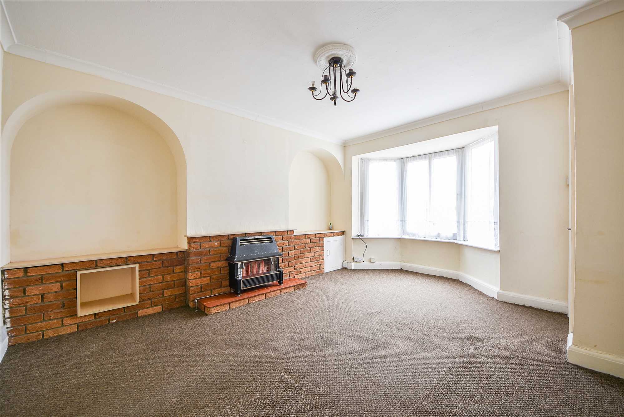 Birchfield Road, Wellingborough, NN8 3JE - Picture 2