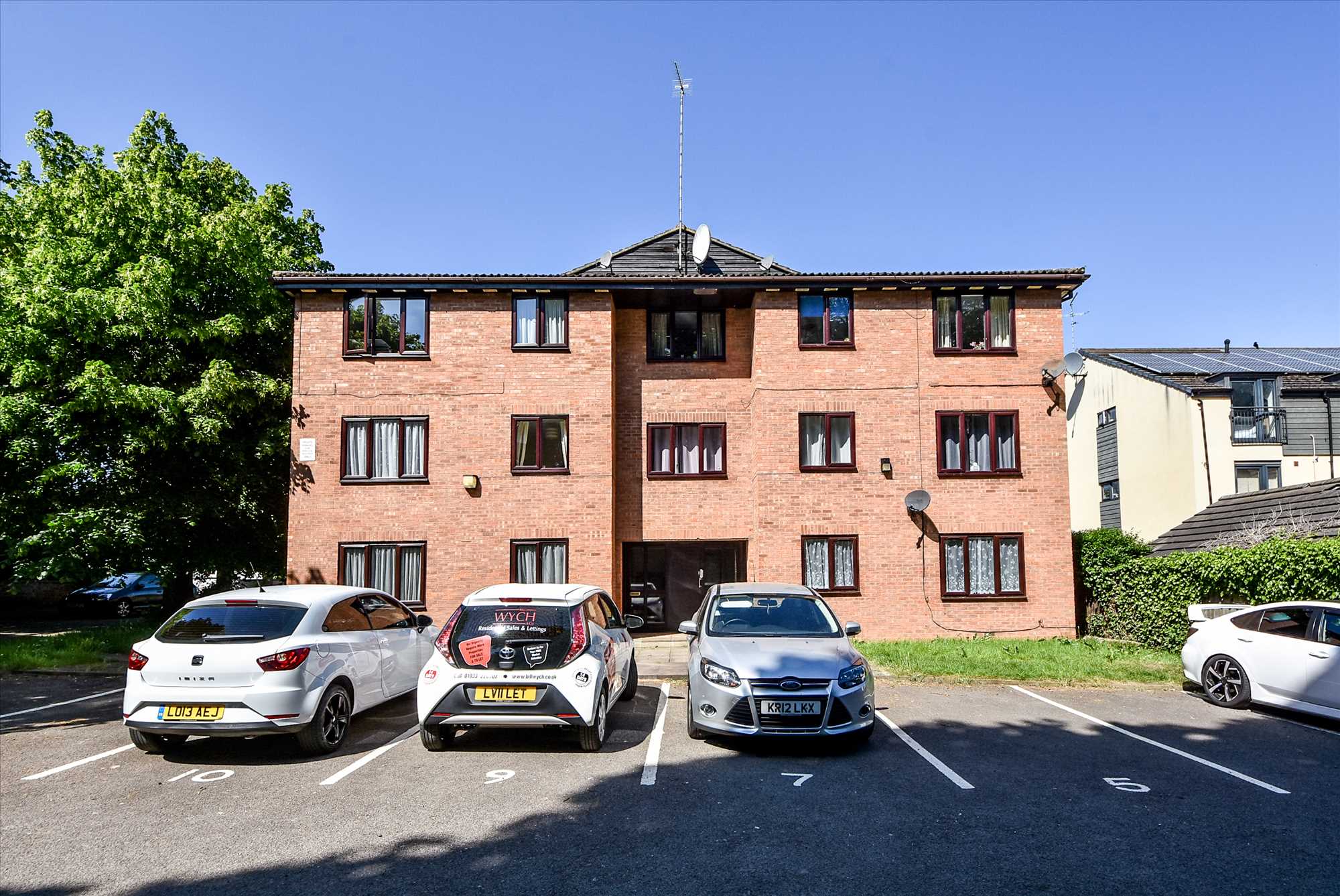 Park View, Castle Street, Wellingborough, NN8 1LS - Picture 1