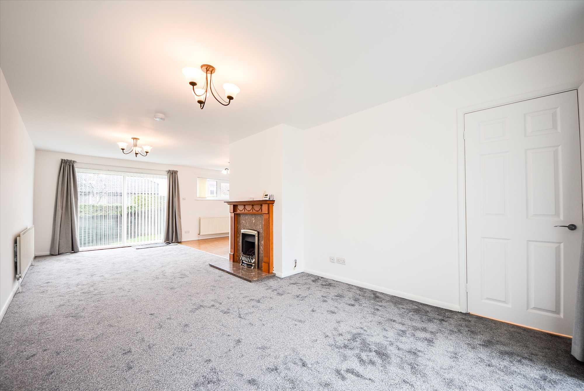 Edwards Drive, Wellingborough, NN8 3JJ - Picture 2