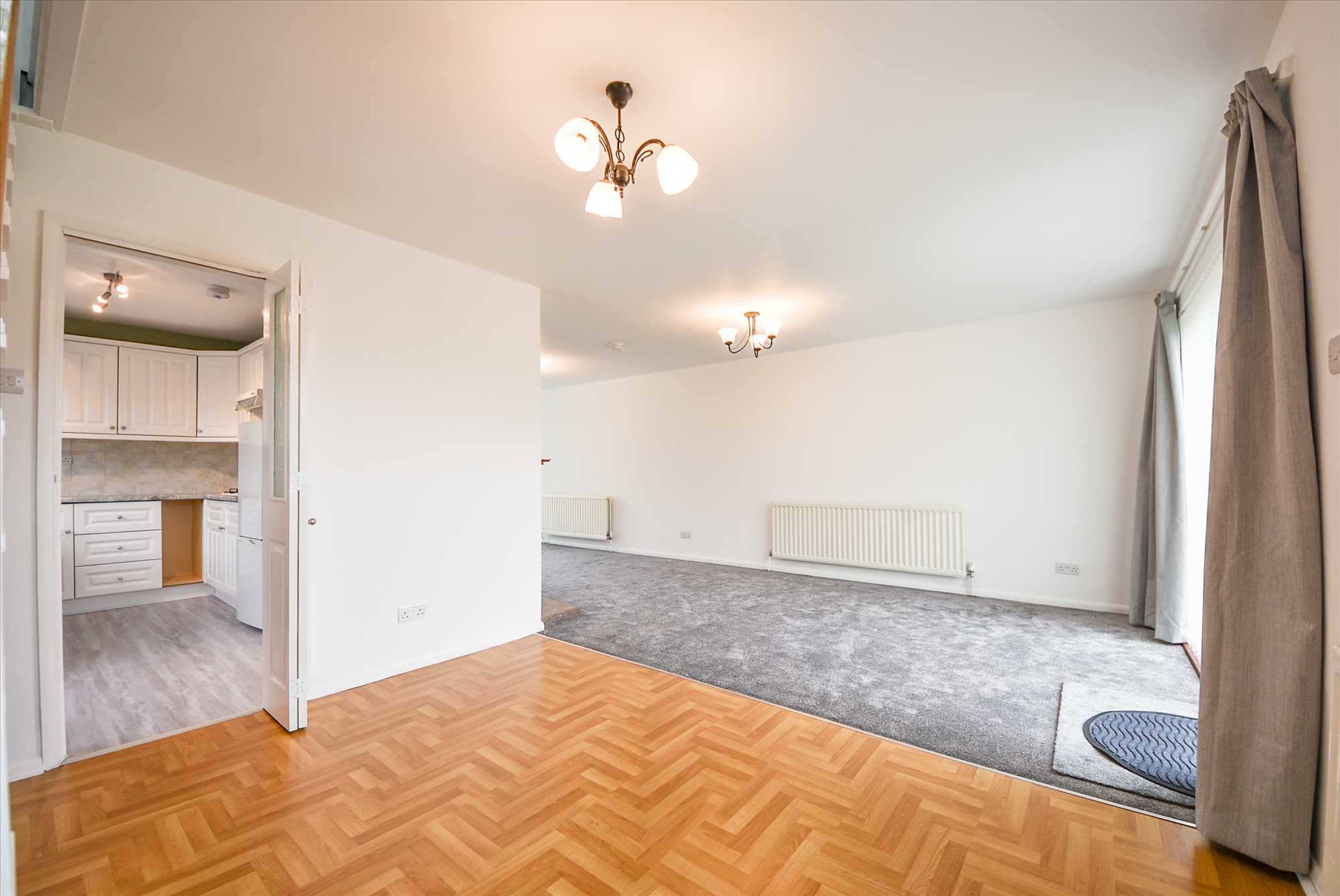 Edwards Drive, Wellingborough, NN8 3JJ - Picture 4