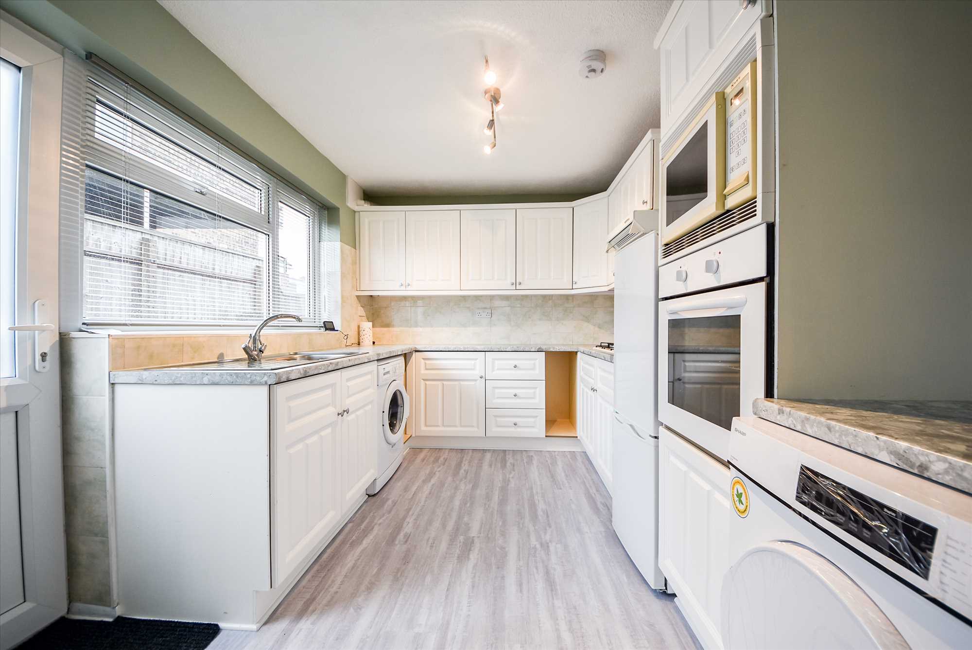 Edwards Drive, Wellingborough, NN8 3JJ - Picture 5