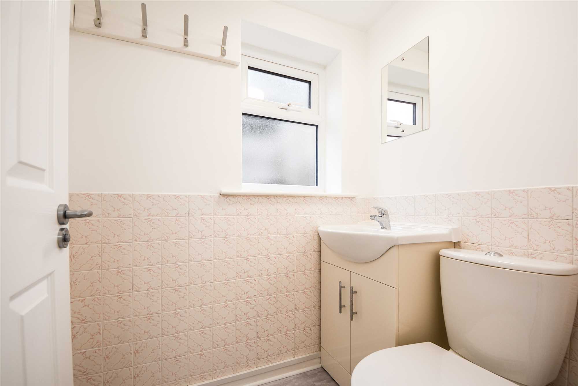 Edwards Drive, Wellingborough, NN8 3JJ - Picture 7