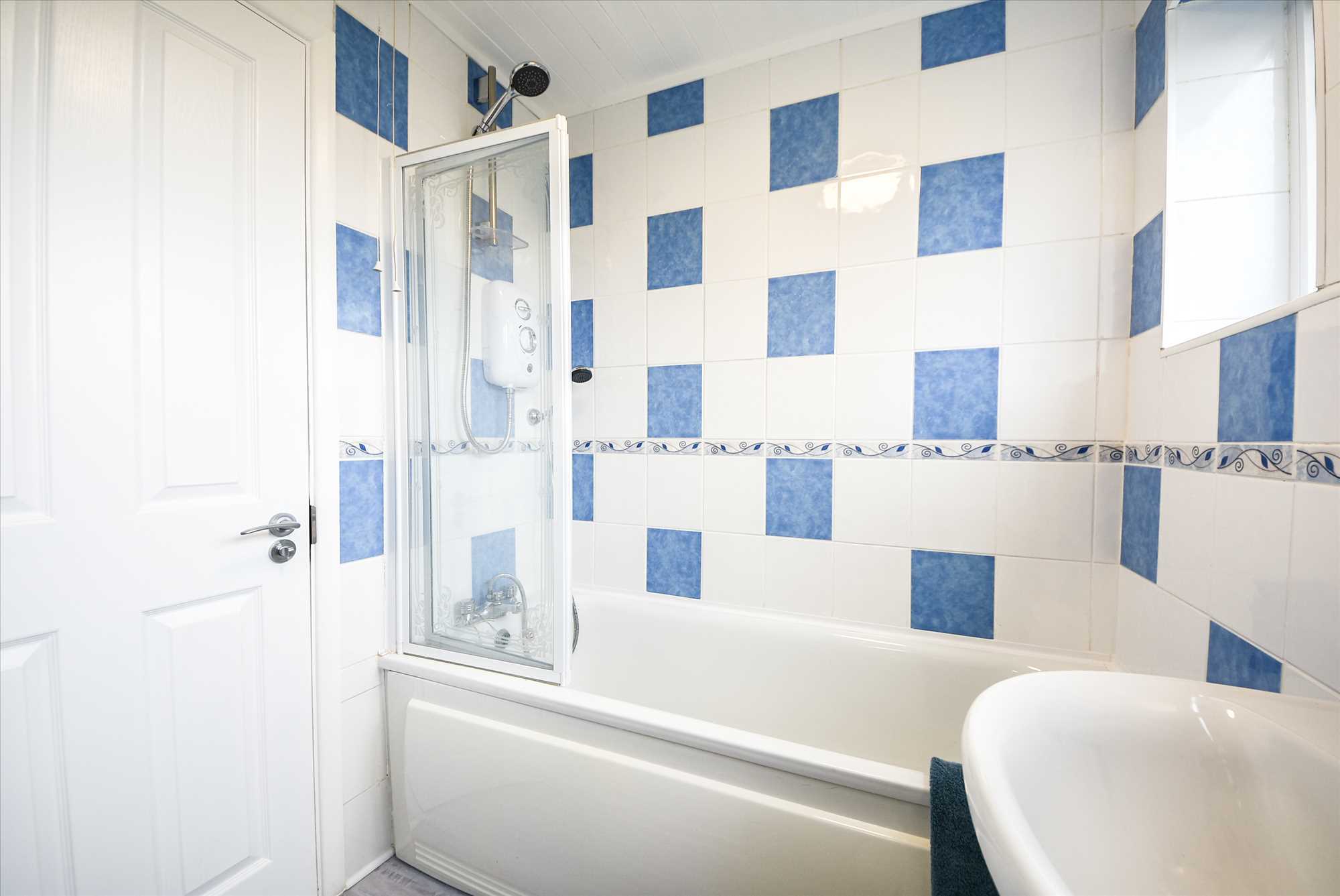 Edwards Drive, Wellingborough, NN8 3JJ - Picture 14