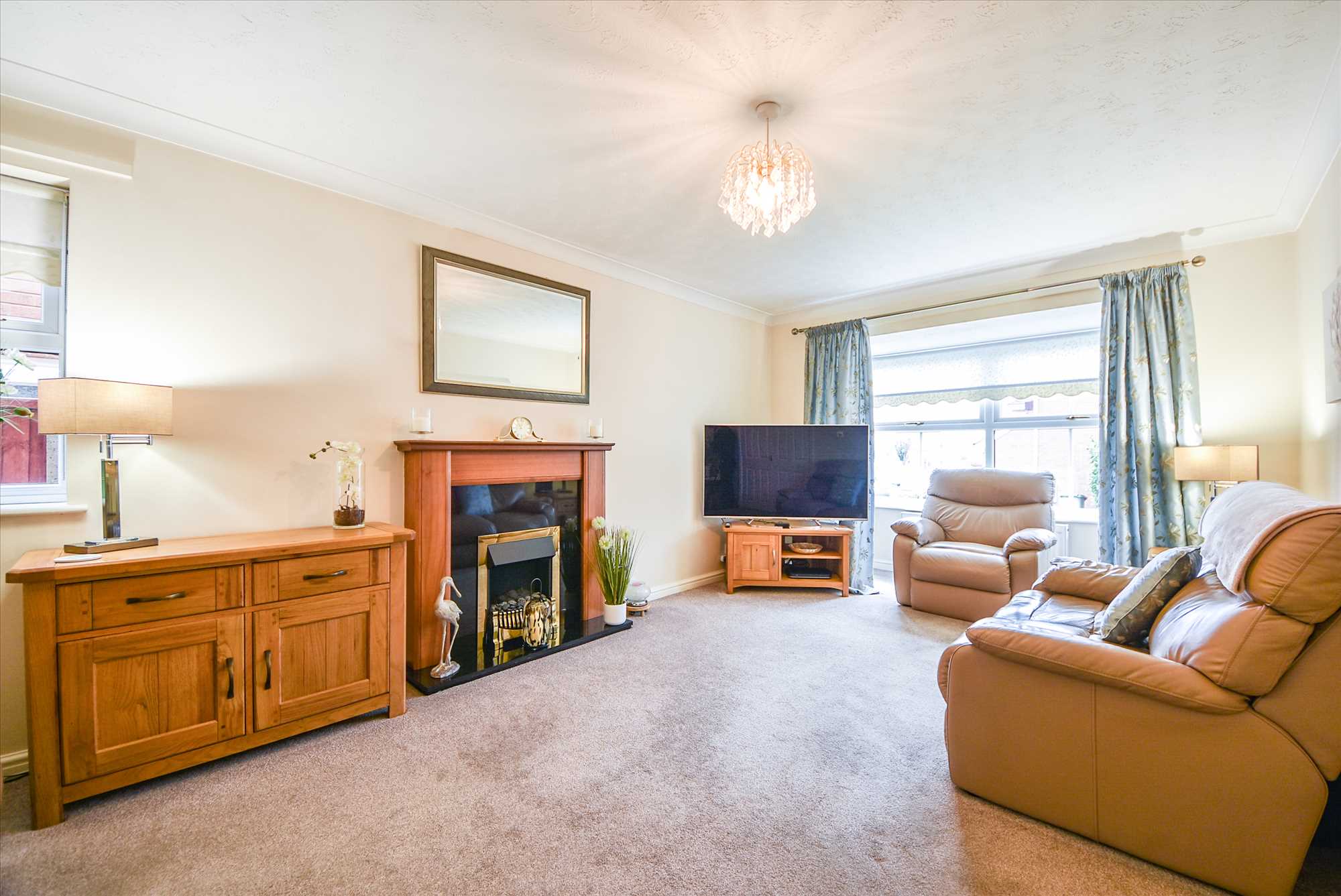 Stubbs Close, Wellingborough, NN8 4UQ - Picture 2