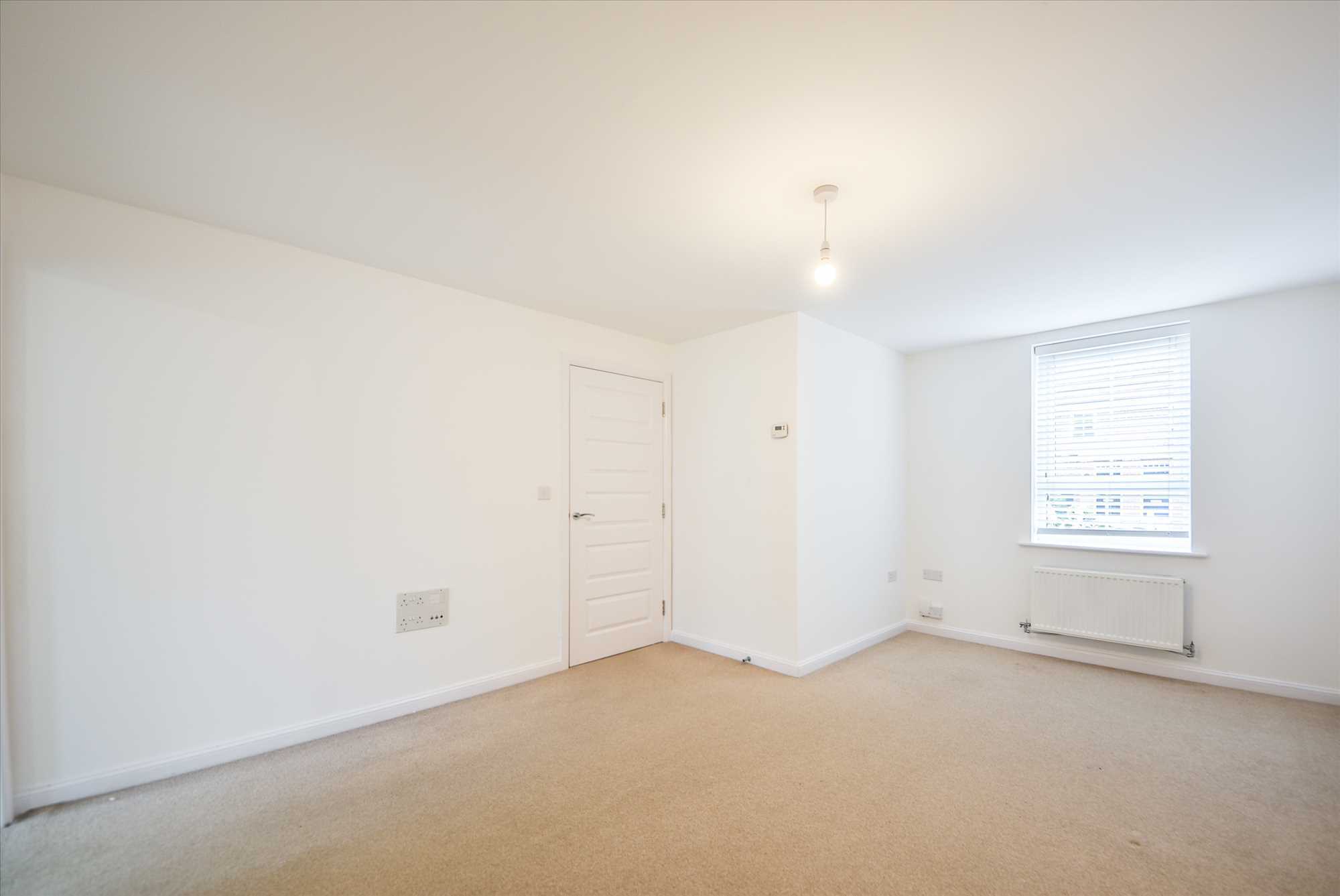 Mercury Road, Wellingborough, NN8 1SJ - Picture 2