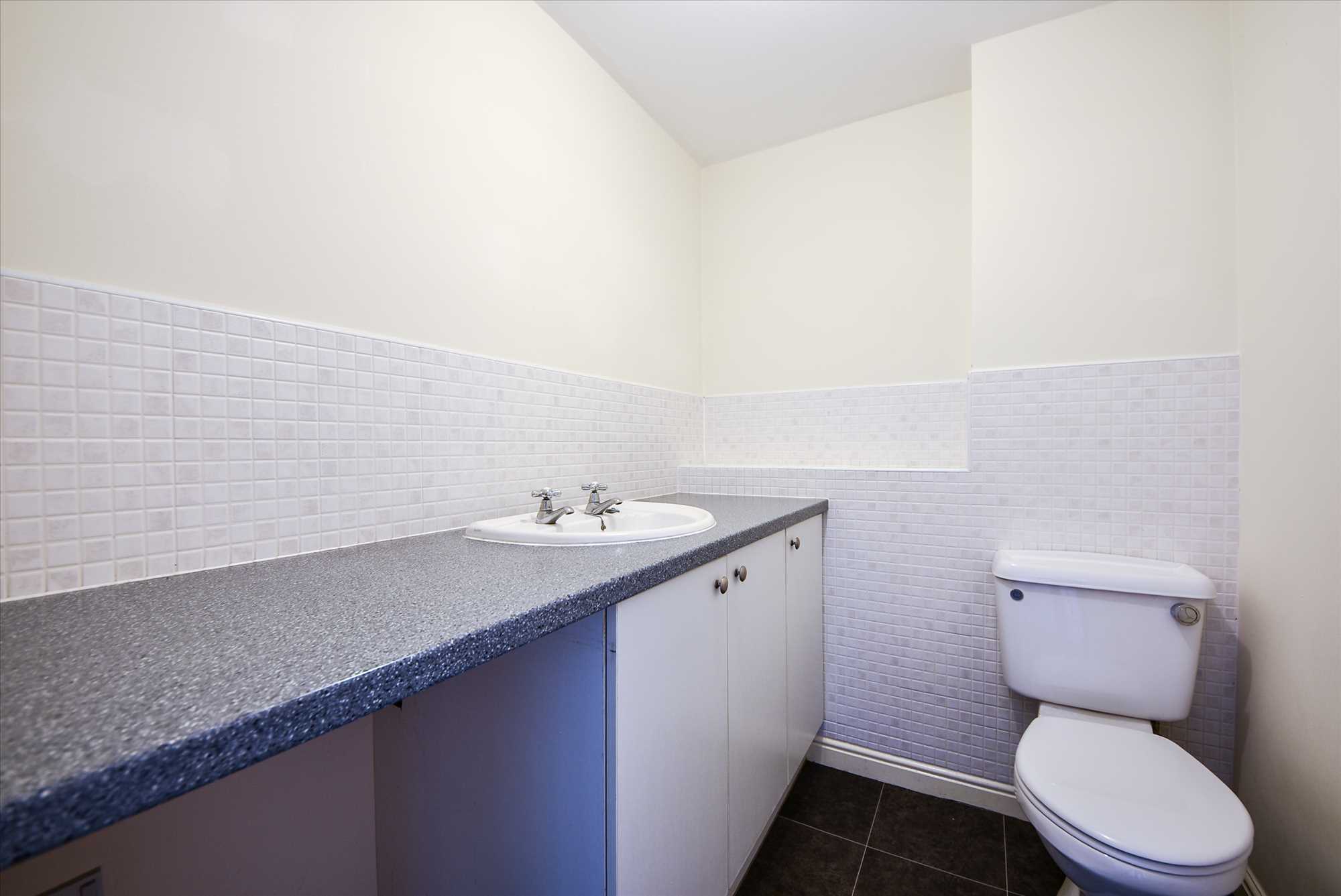 St Rochus Drive, Wellingborough, NN8 2QN - Picture 5