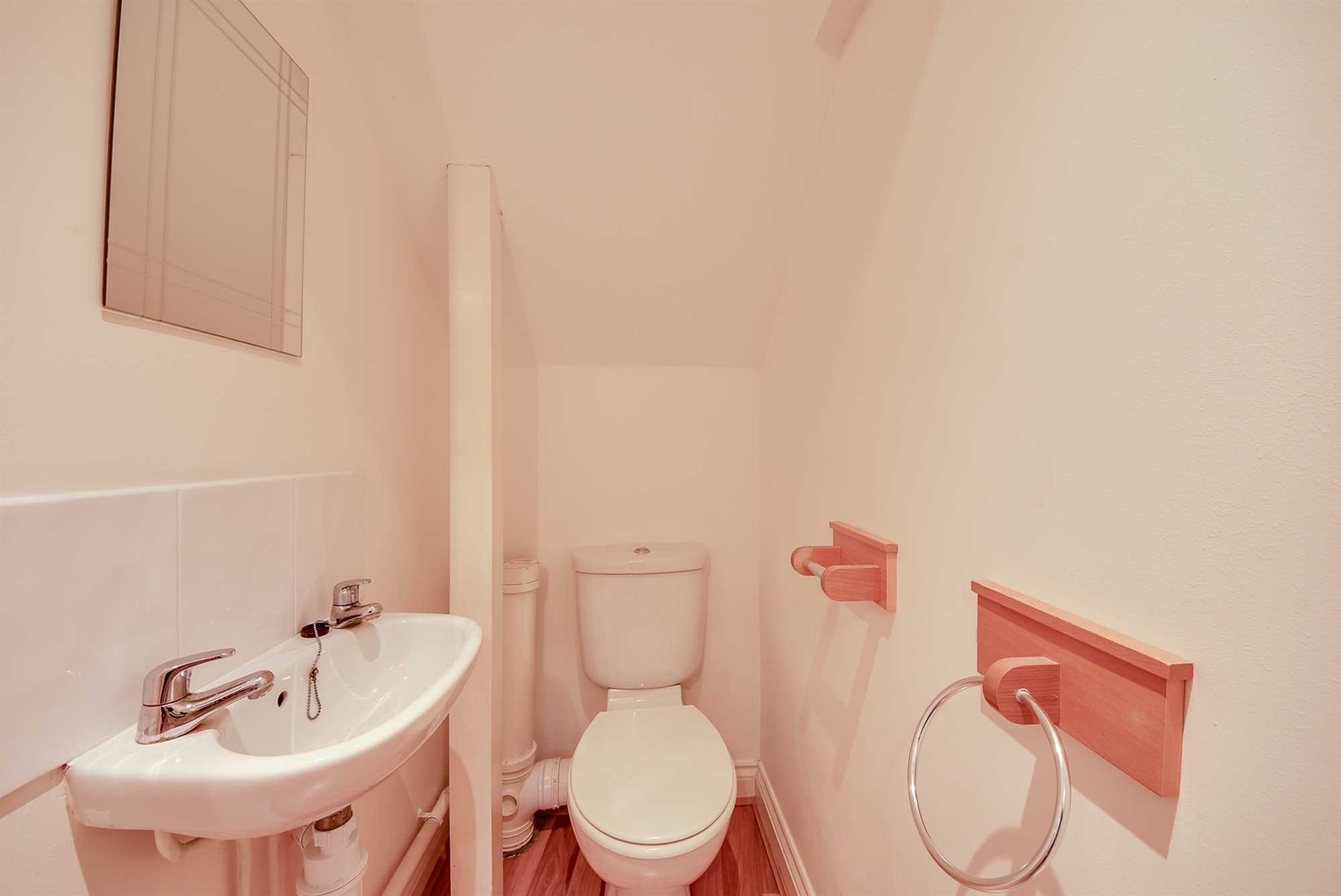 The Crescent, Wellingborough, NN8 5NW - Picture 7