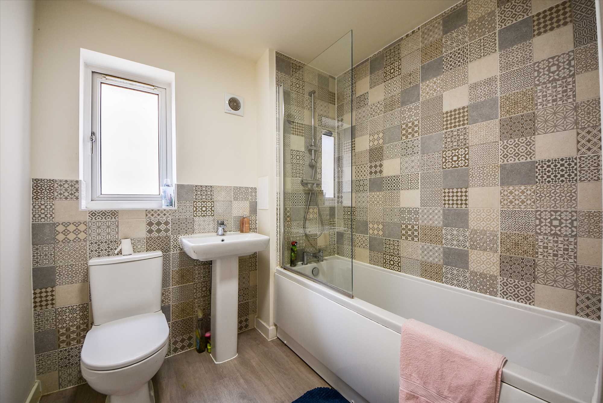 Gedrite Close, Glenvale Park, Wellingborough, NN8 4DQ - Picture 14