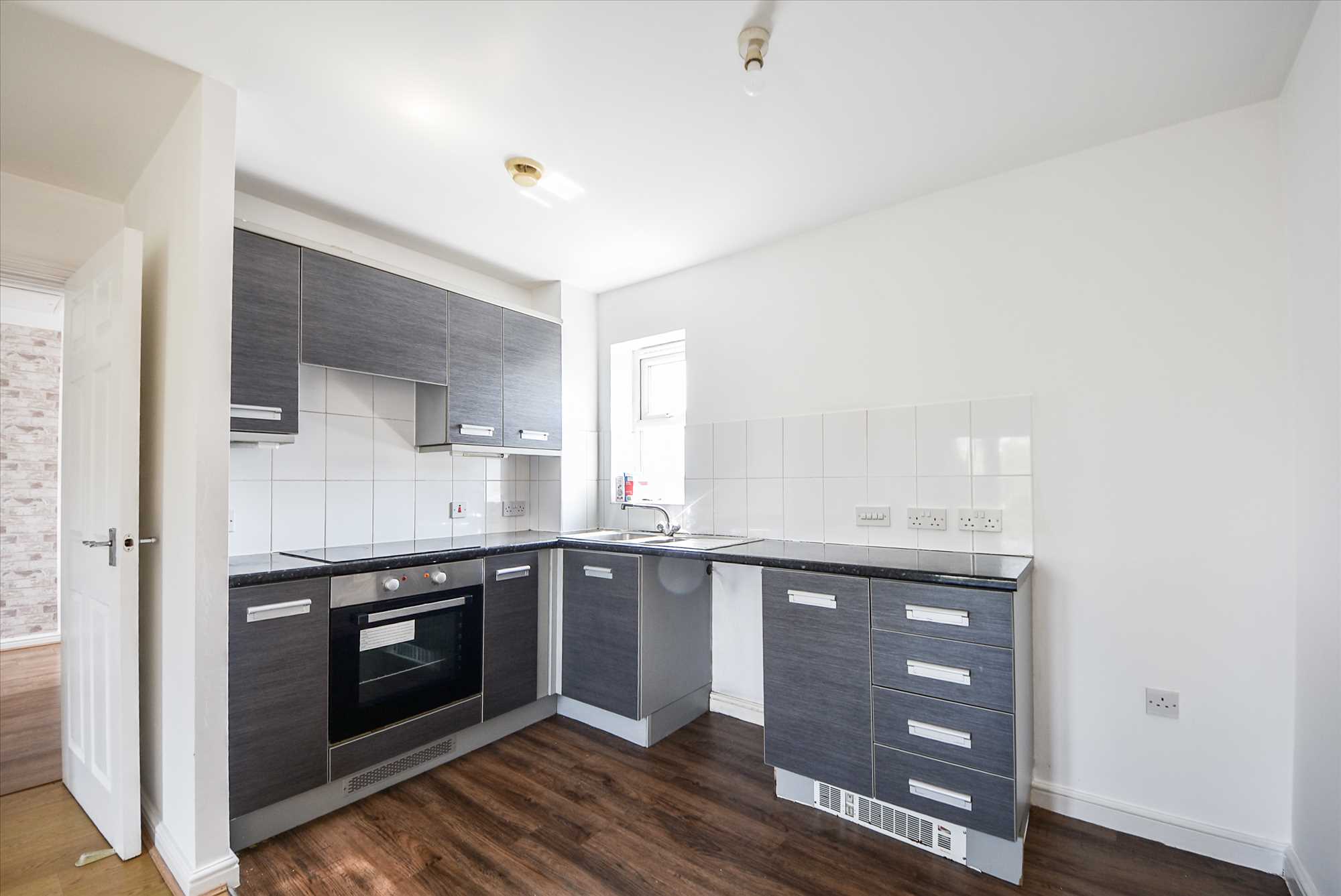 Burywell Road, Wellingborough, NN8 4GB - Picture 3