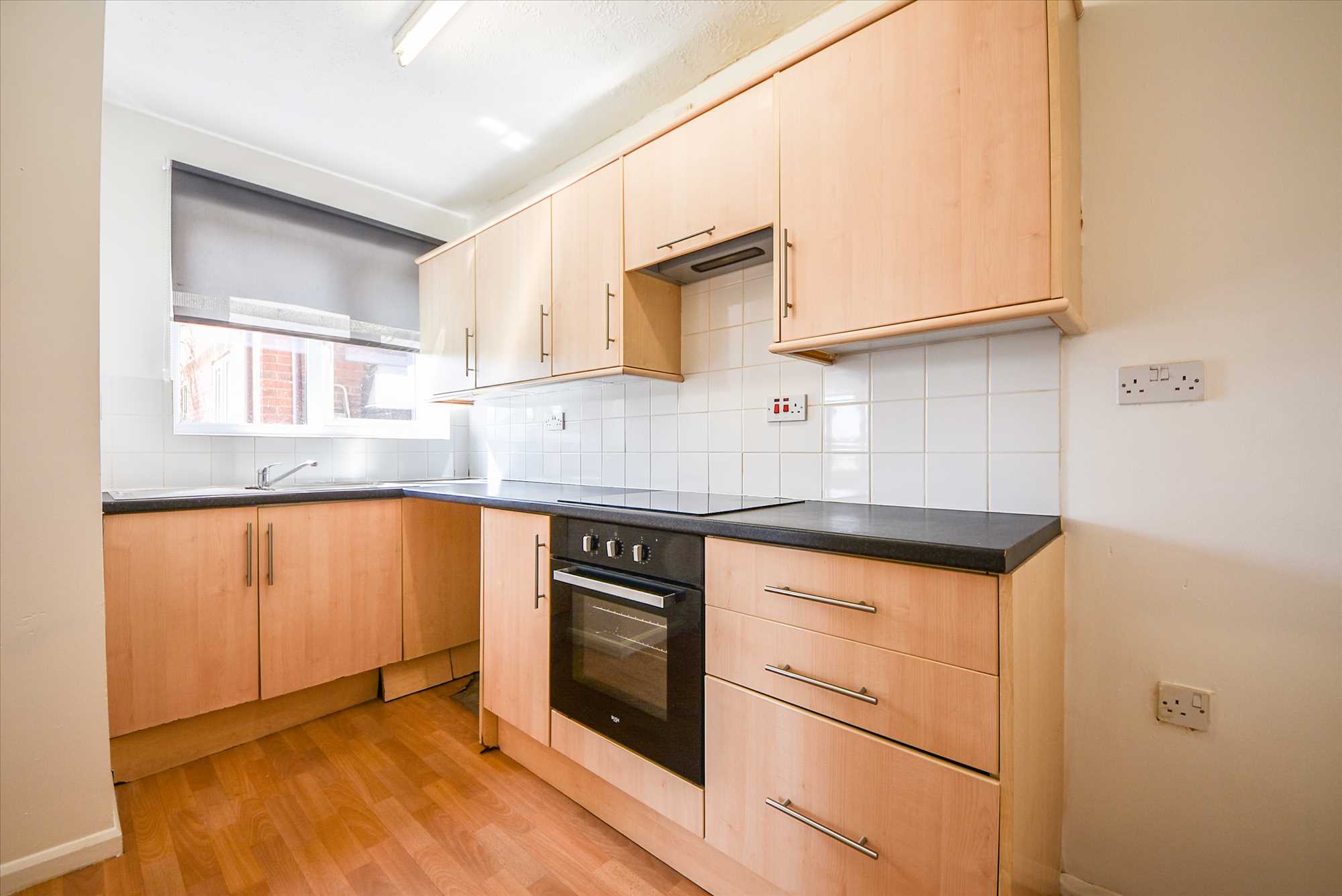 Senwick Drive, Wellingborough, NN8 1SD - Picture 4