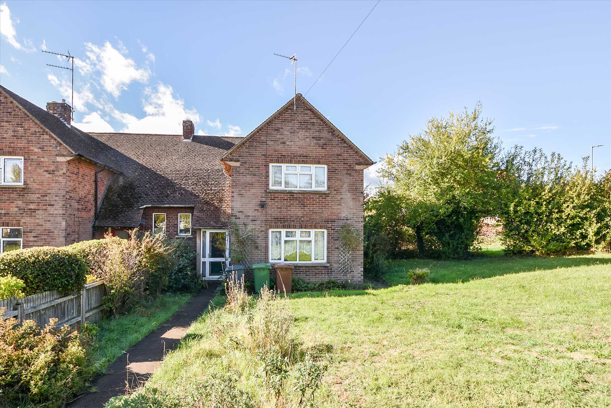 Kingsway, Wellingborough, NN8 2PA - Picture 1